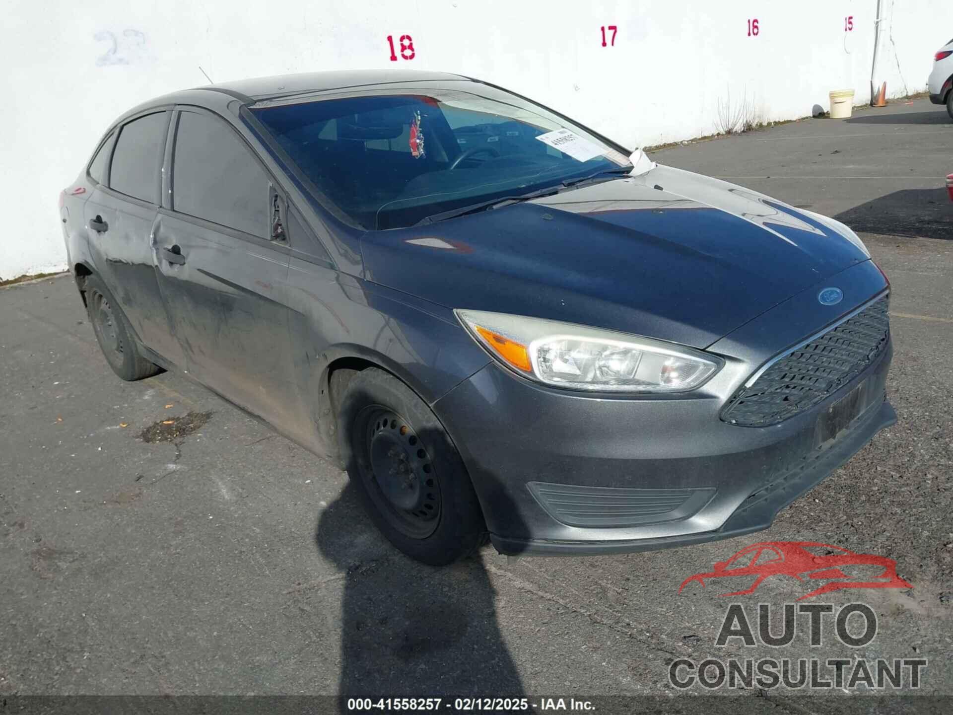 FORD FOCUS 2017 - 1FADP3E29HL303741