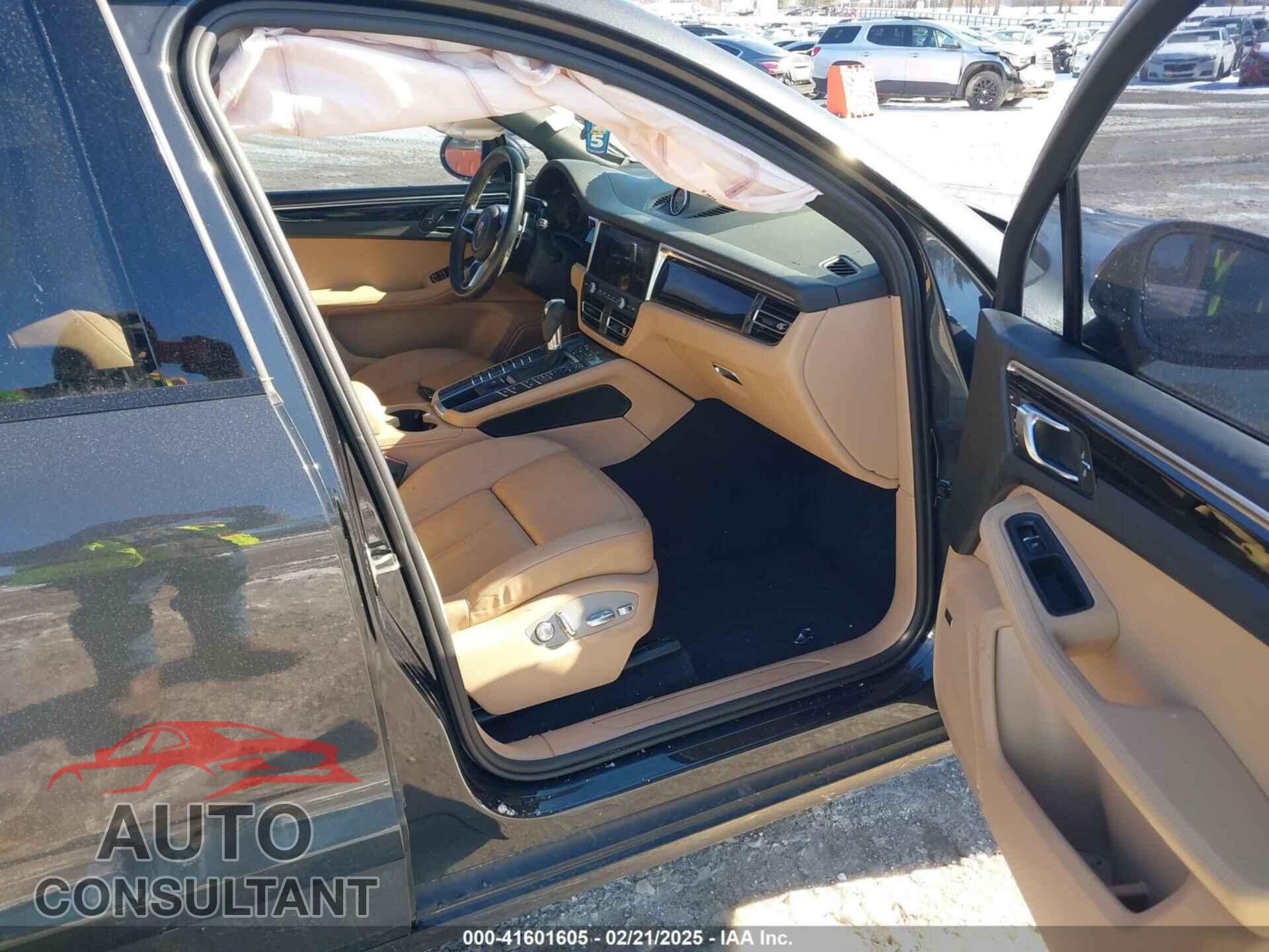 PORSCHE MACAN 2021 - WP1AA2A50MLB06099