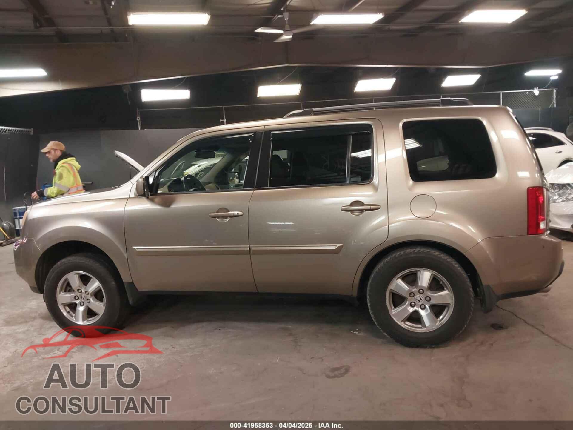 HONDA PILOT 2009 - 5FNYF48639B011686
