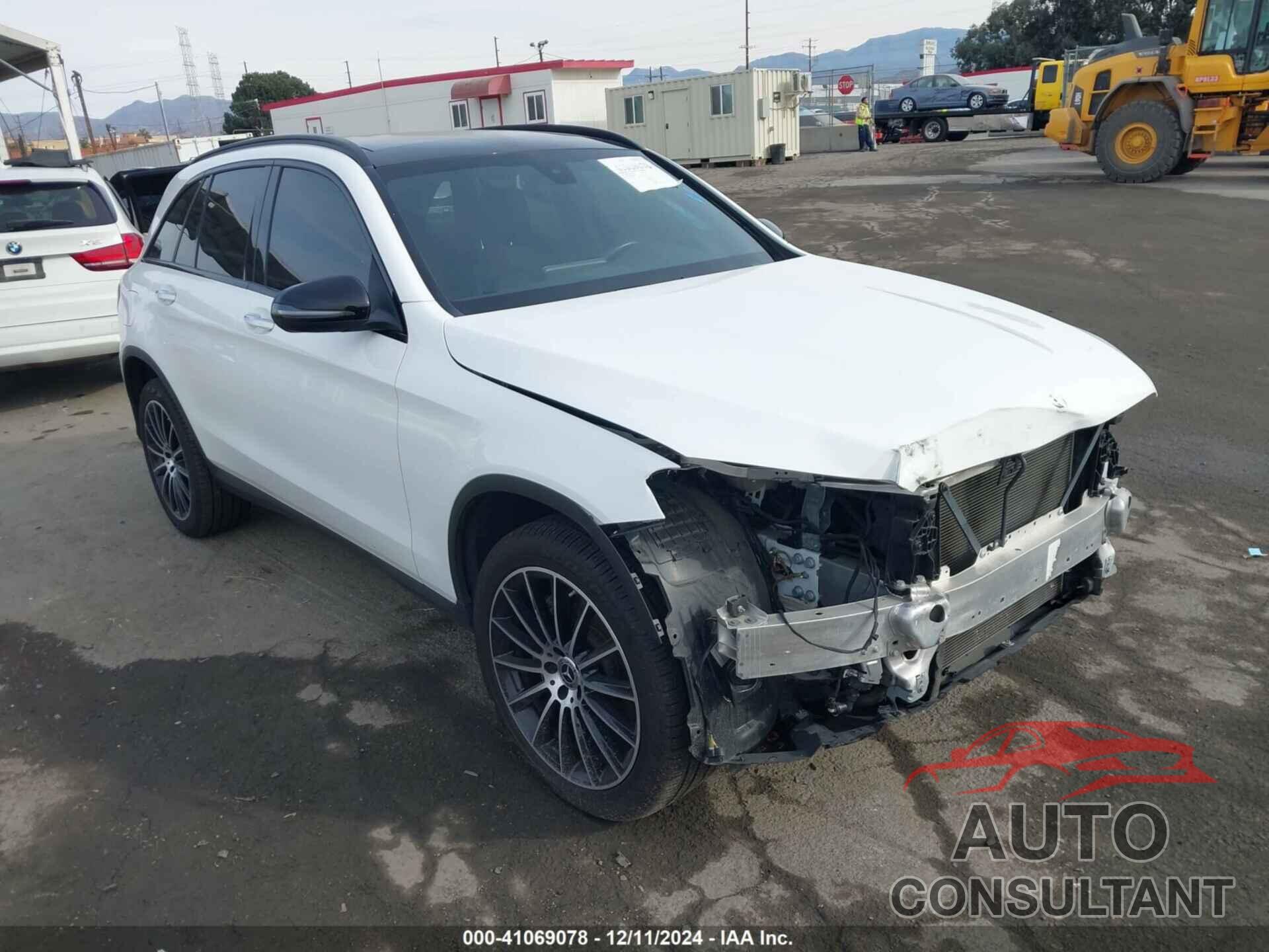 MERCEDES-BENZ GLC 300 2021 - W1N0G8DB7MV267370