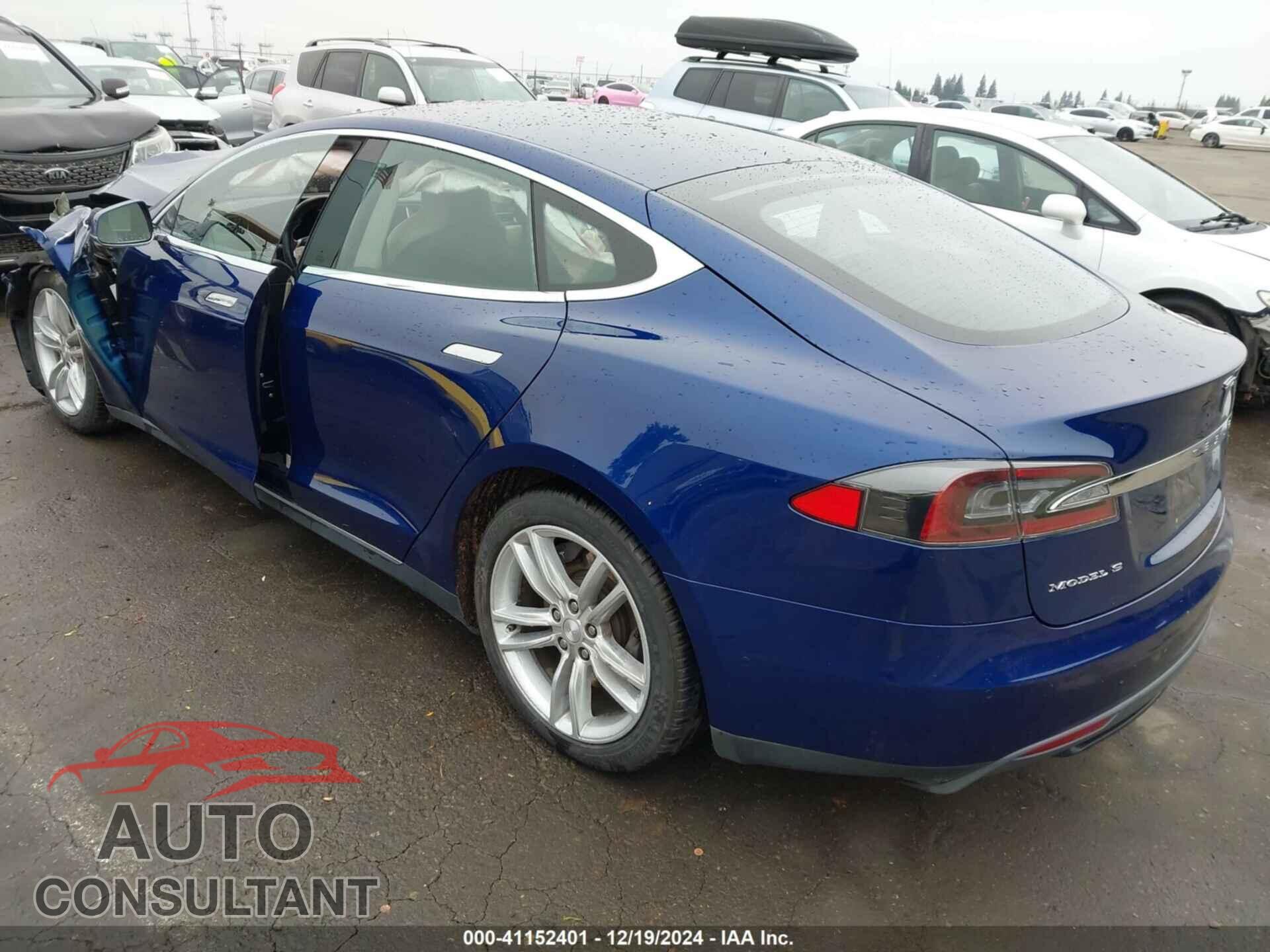 TESLA MODEL S 2015 - 5YJSA1S22FF086626