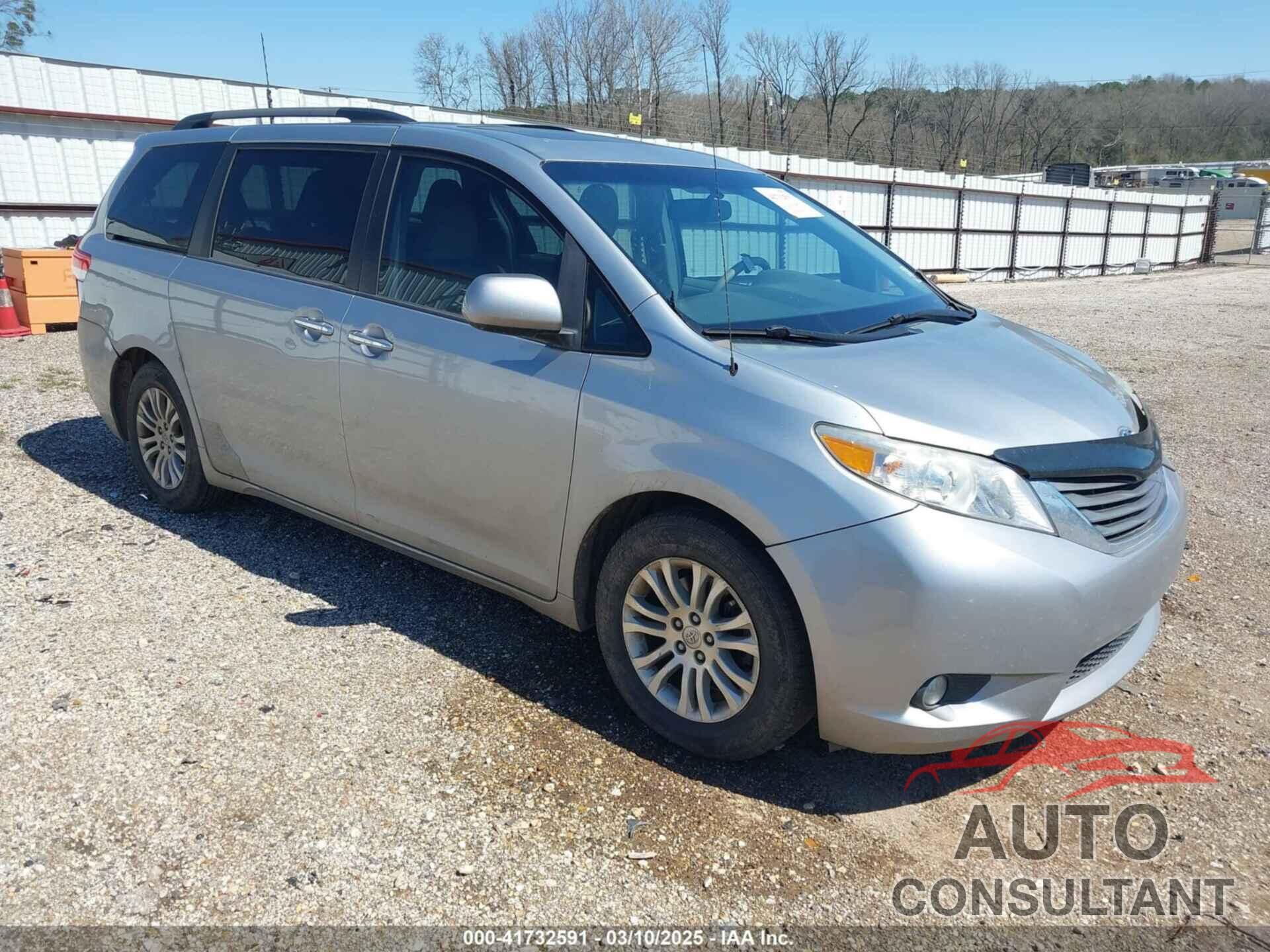 TOYOTA SIENNA 2014 - 5TDYK3DC2ES450918
