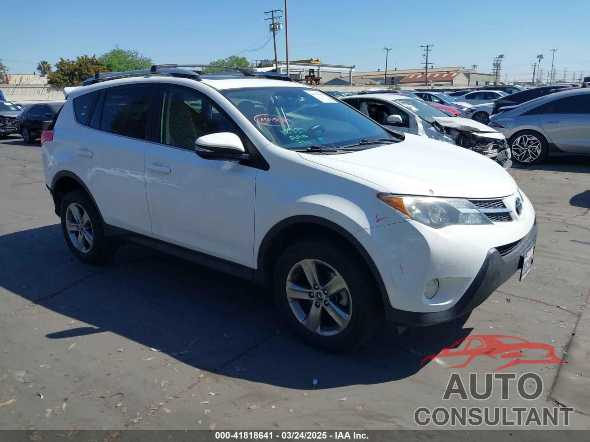 TOYOTA RAV4 2015 - JTMWFREV5FD061704