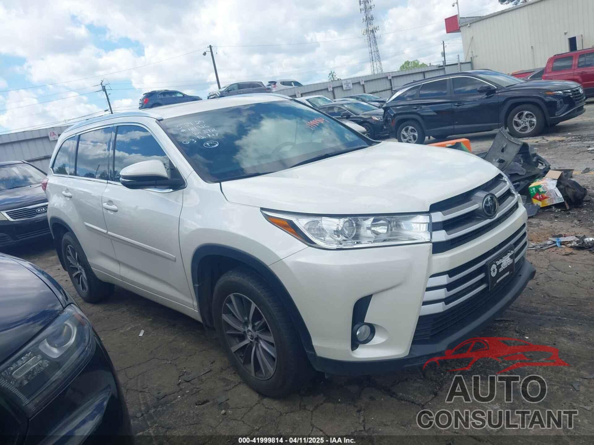 TOYOTA HIGHLANDER 2017 - 5TDKZRFH1HS518921