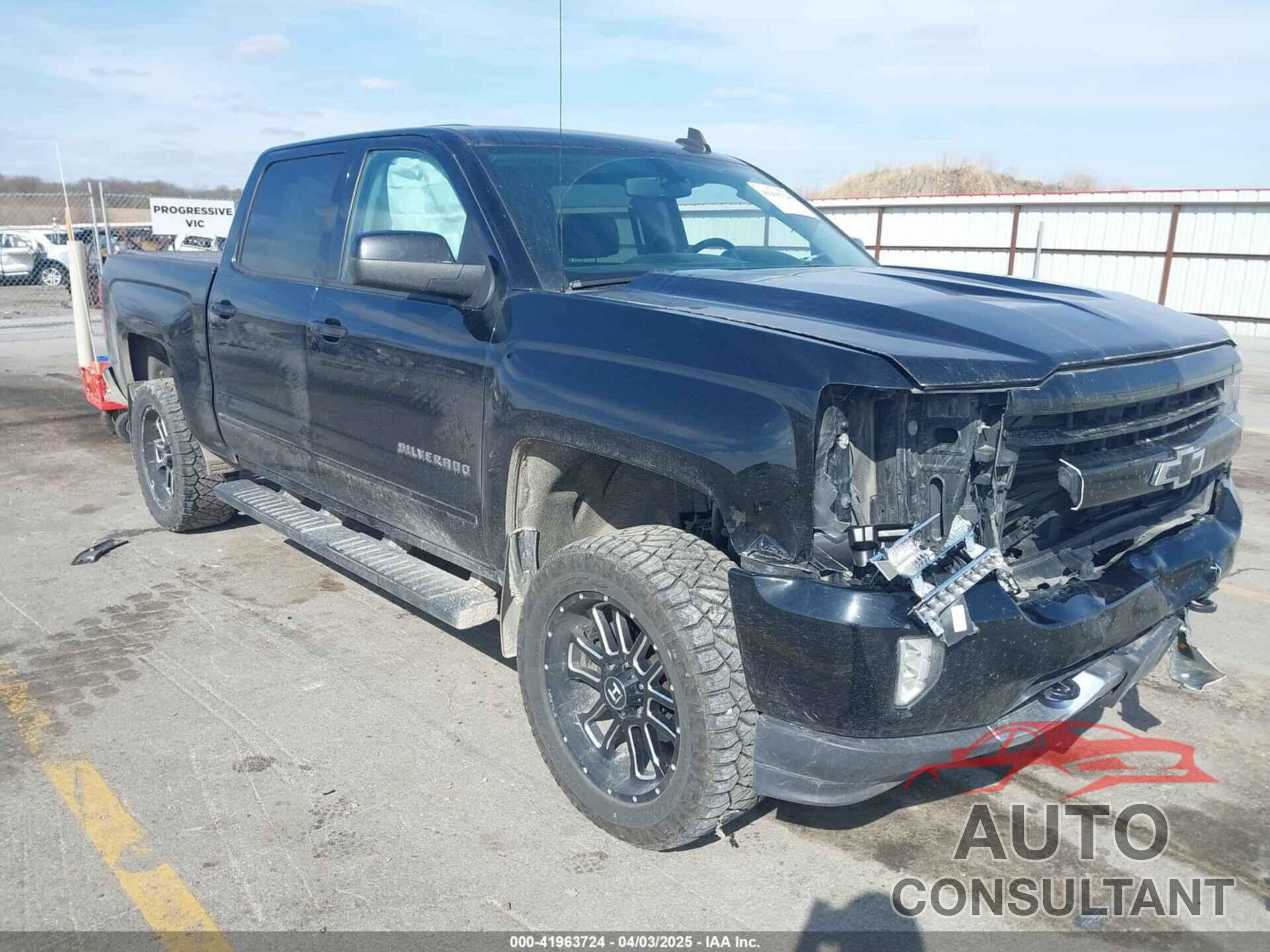 CHEVROLET SILVERADO 1500 2017 - 3GCUKREC7HG163917
