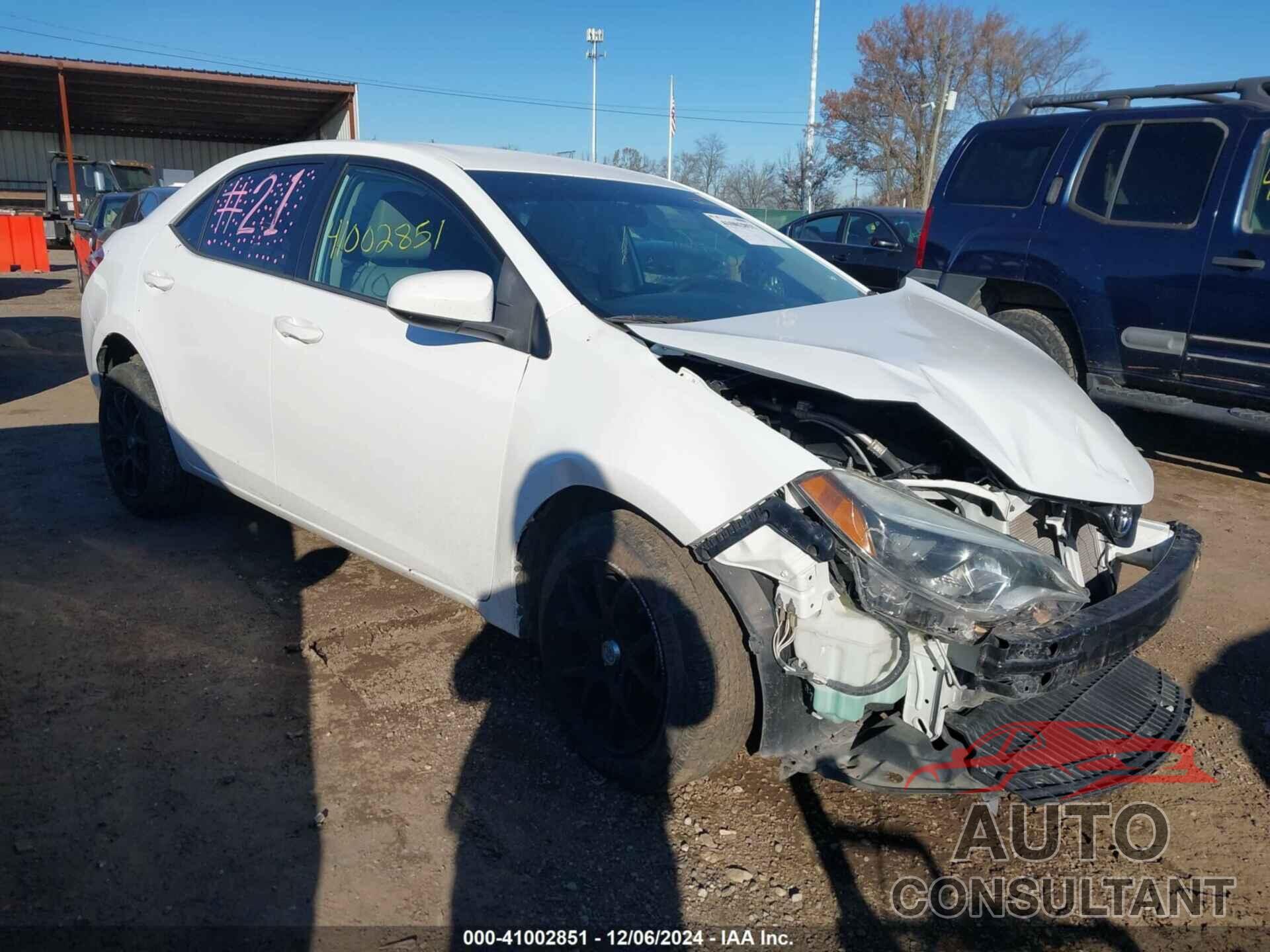 TOYOTA COROLLA 2015 - 2T1BURHE2FC242059