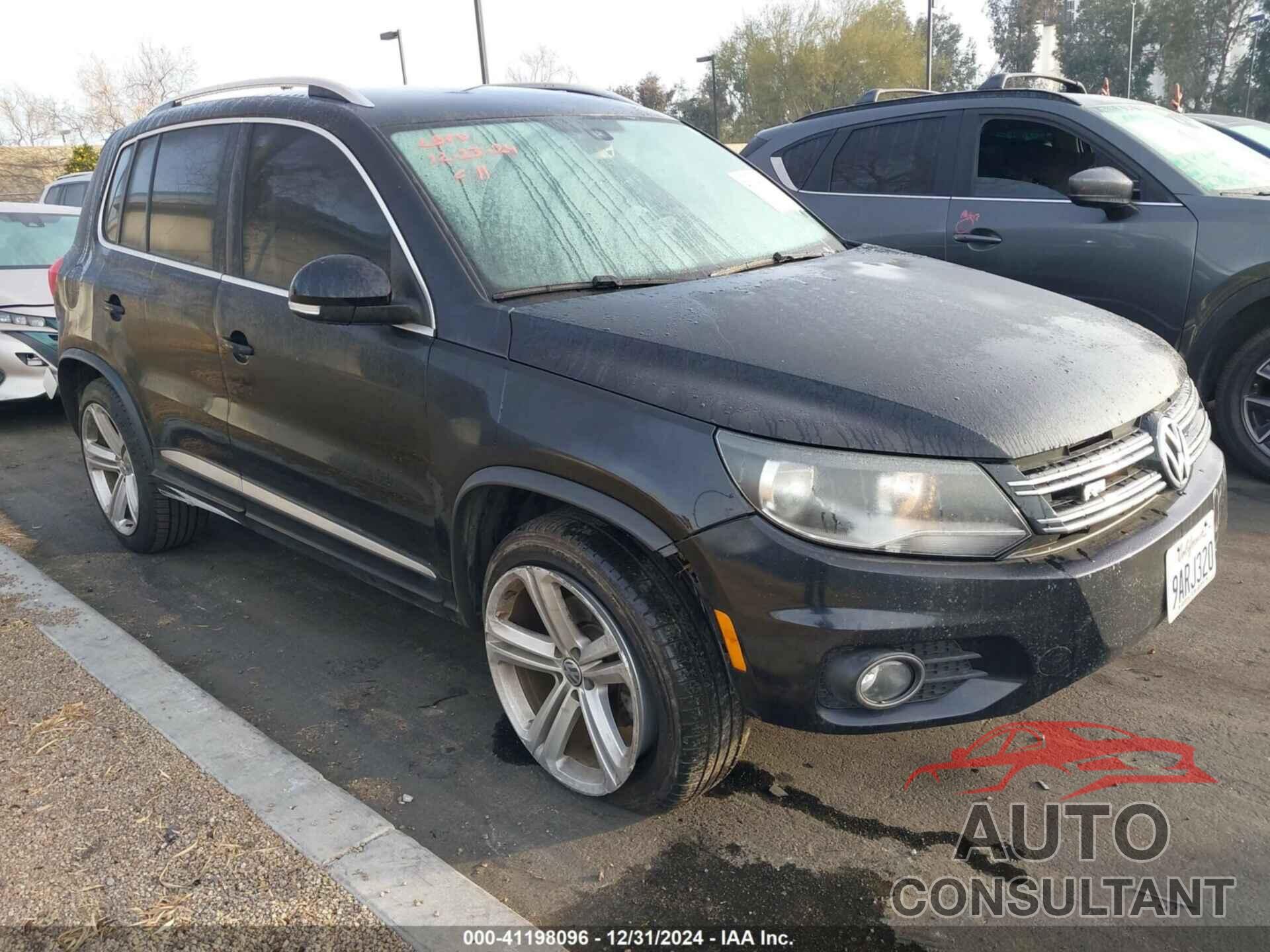 VOLKSWAGEN TIGUAN 2016 - WVGAV7AXXGW025632