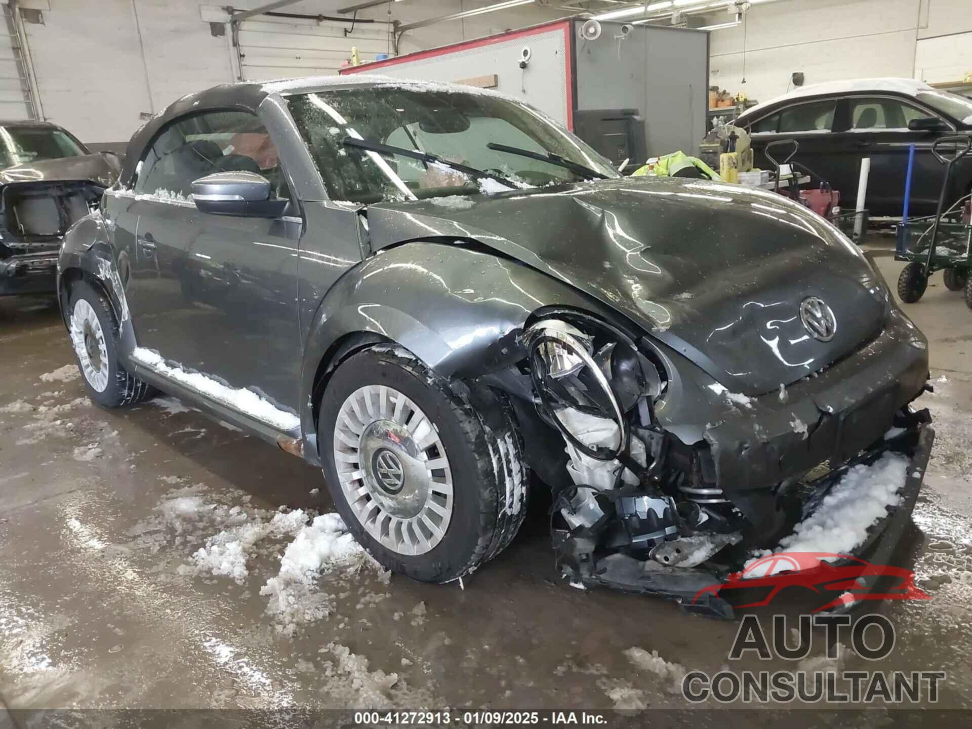 VOLKSWAGEN BEETLE 2015 - 3VW517AT0FM812678