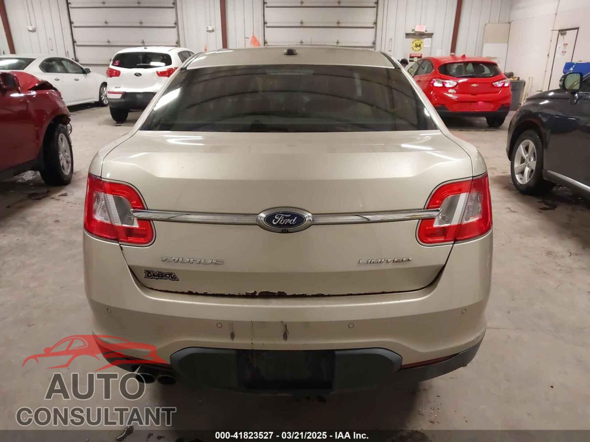 FORD TAURUS 2010 - 1FAHP2FW9AG133764