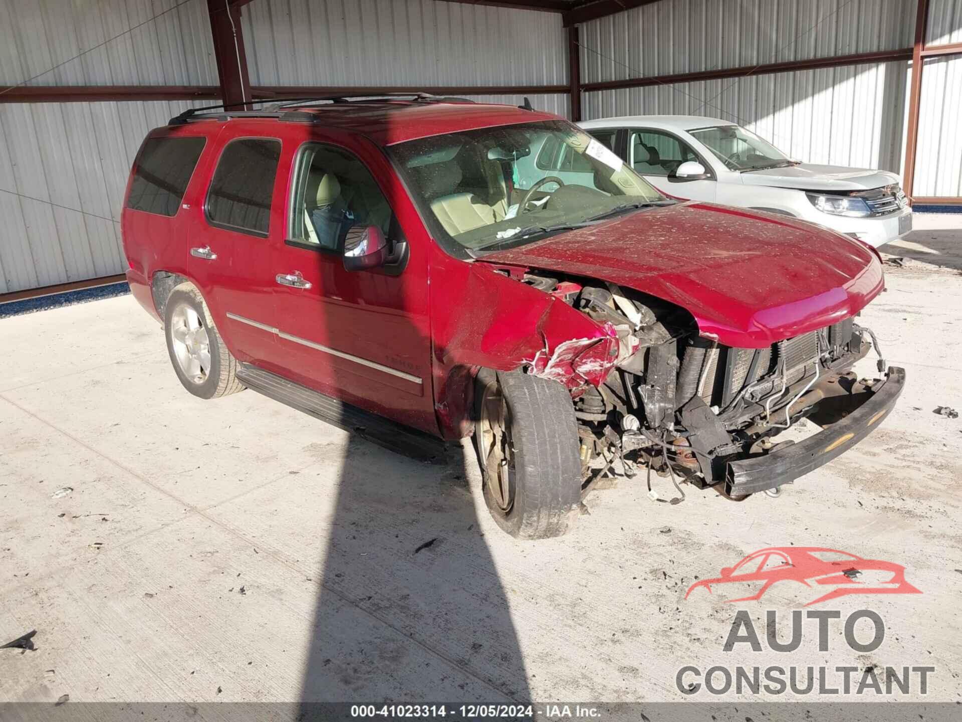 CHEVROLET TAHOE 2011 - 1GNSKCE02BR272701