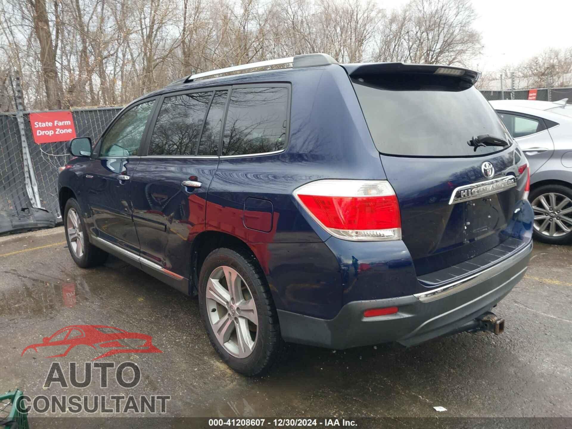 TOYOTA HIGHLANDER 2012 - 5TDDK3EH1CS095018