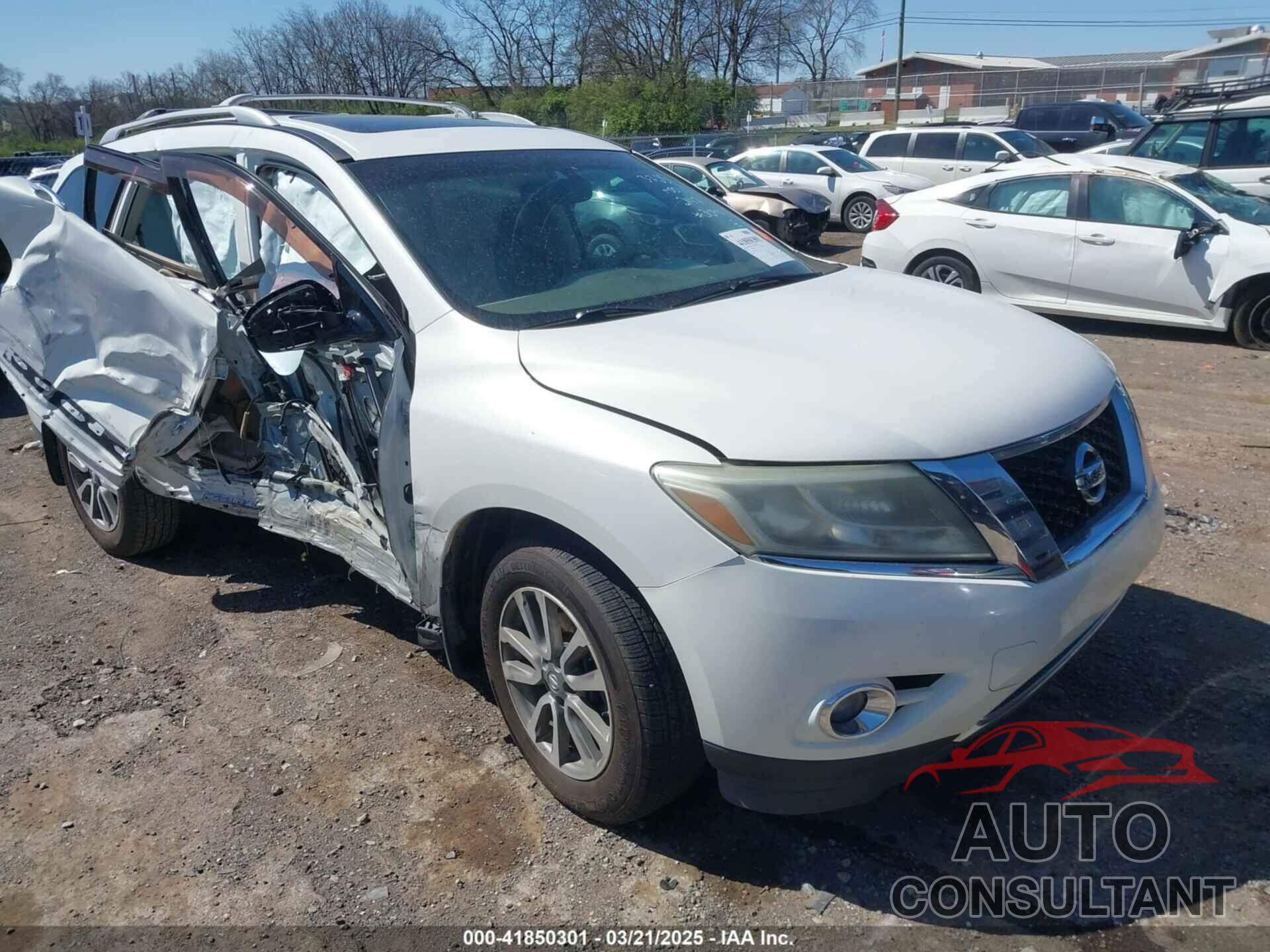NISSAN PATHFINDER 2013 - 5N1AR2MN1DC662147