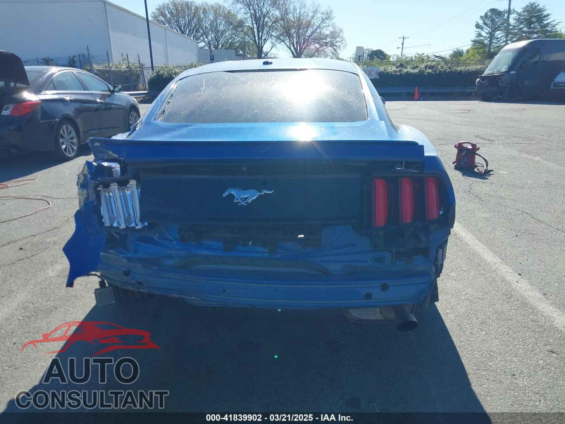 FORD MUSTANG 2017 - 1FA6P8TH9H5236608