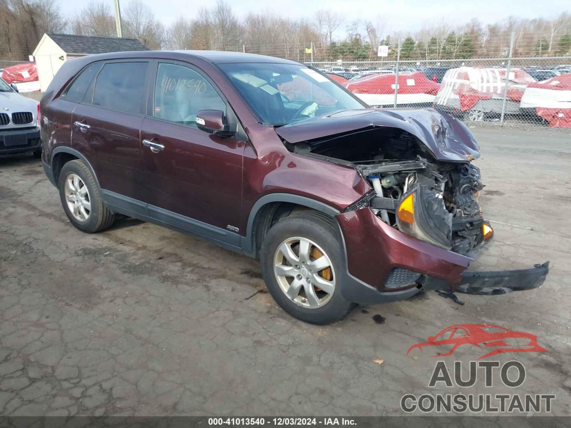 KIA SORENTO 2011 - 5XYKTCA17BG064591