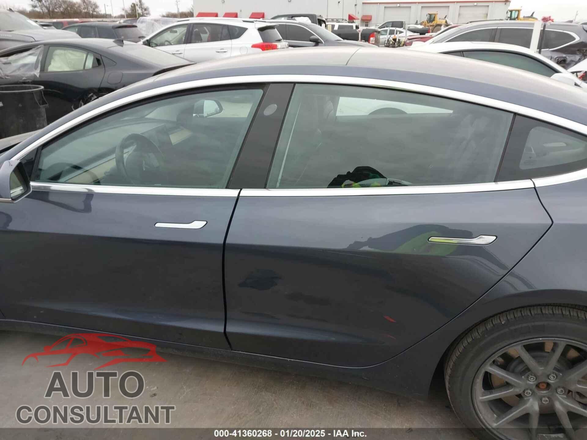TESLA MODEL 3 2018 - 5YJ3E1EA8JF026497