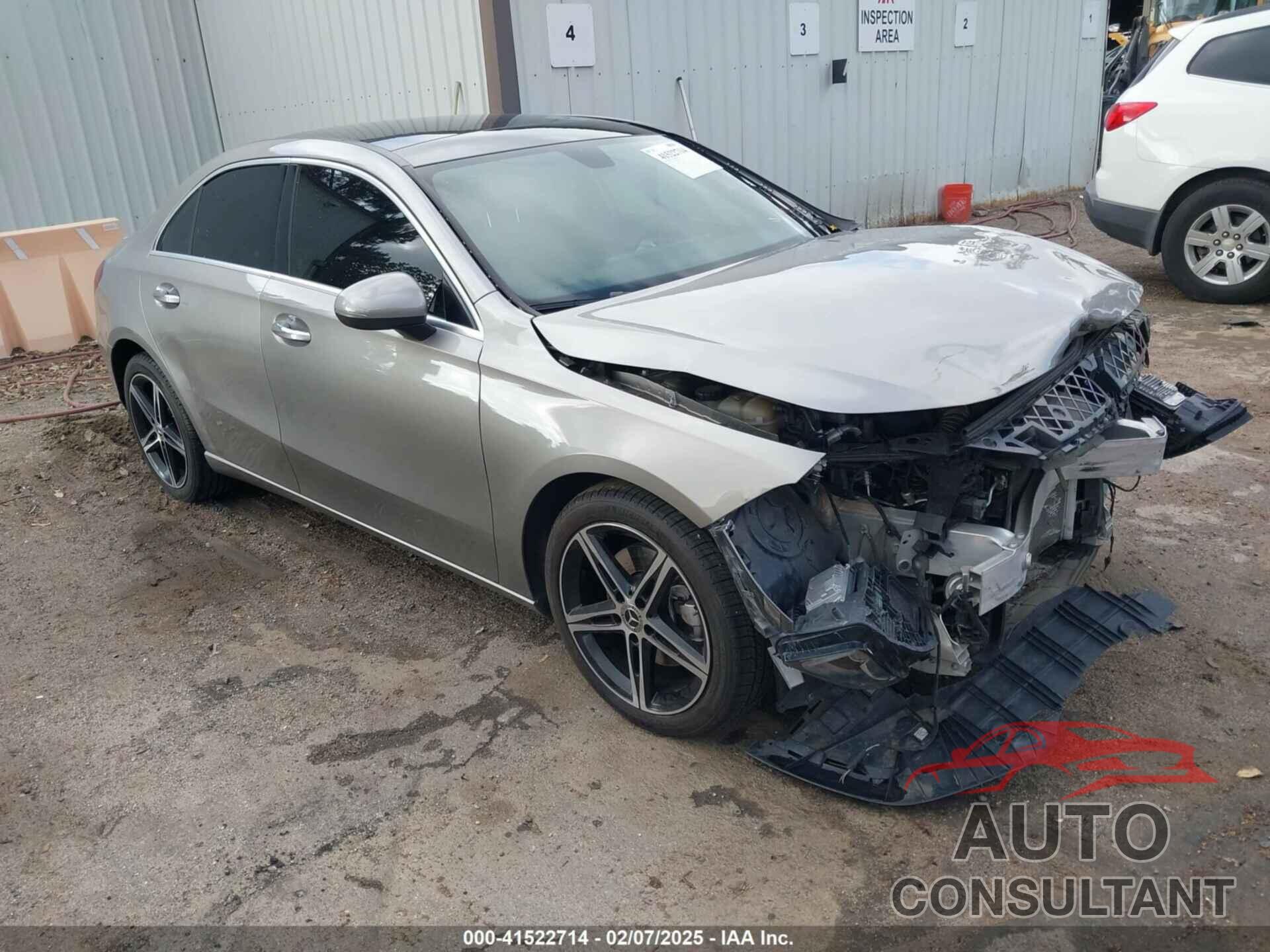 MERCEDES-BENZ A 220 2020 - W1K3G4EB1LW047698