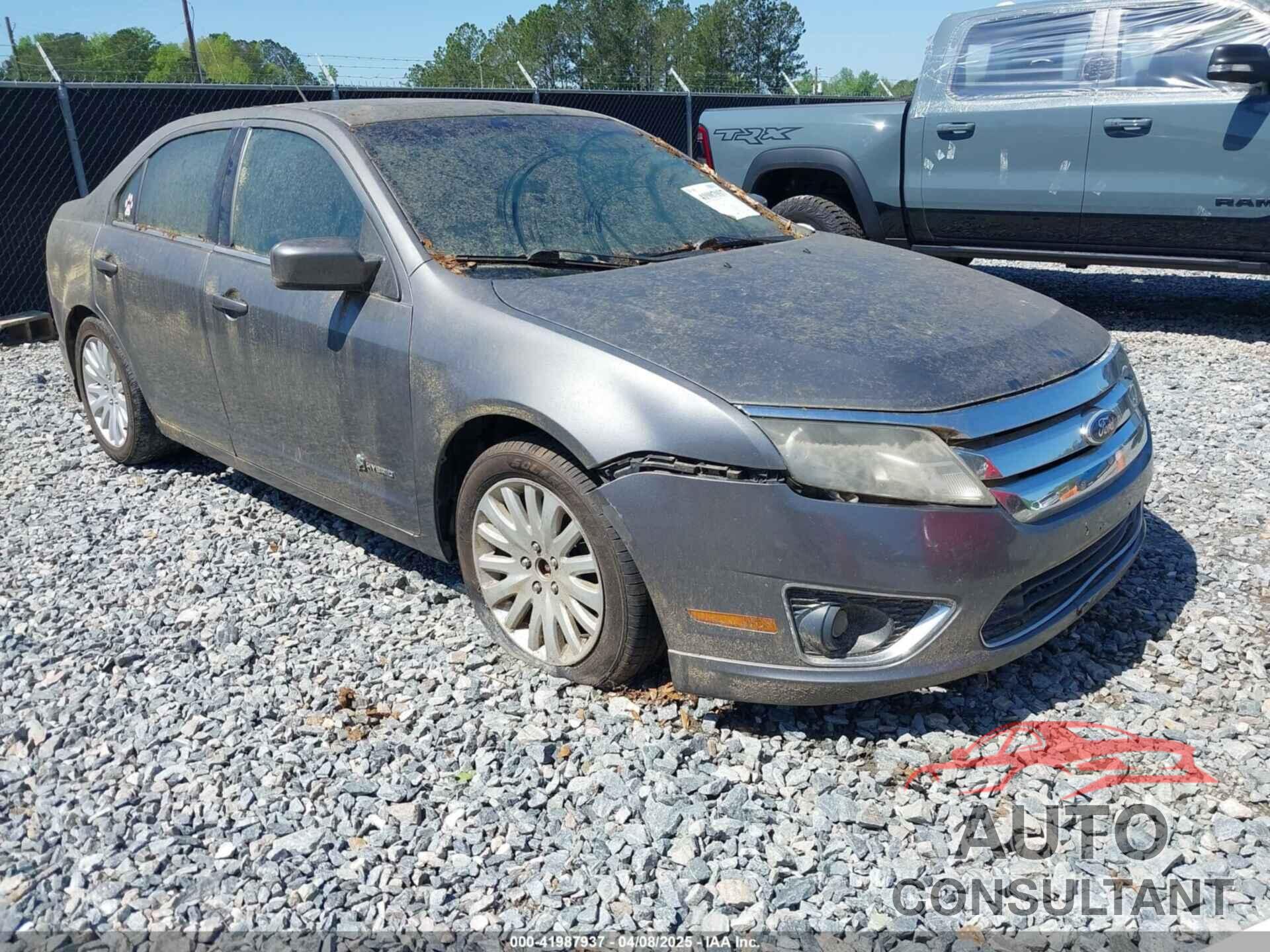 FORD FUSION HYBRID 2010 - 3FADP0L32AR148435