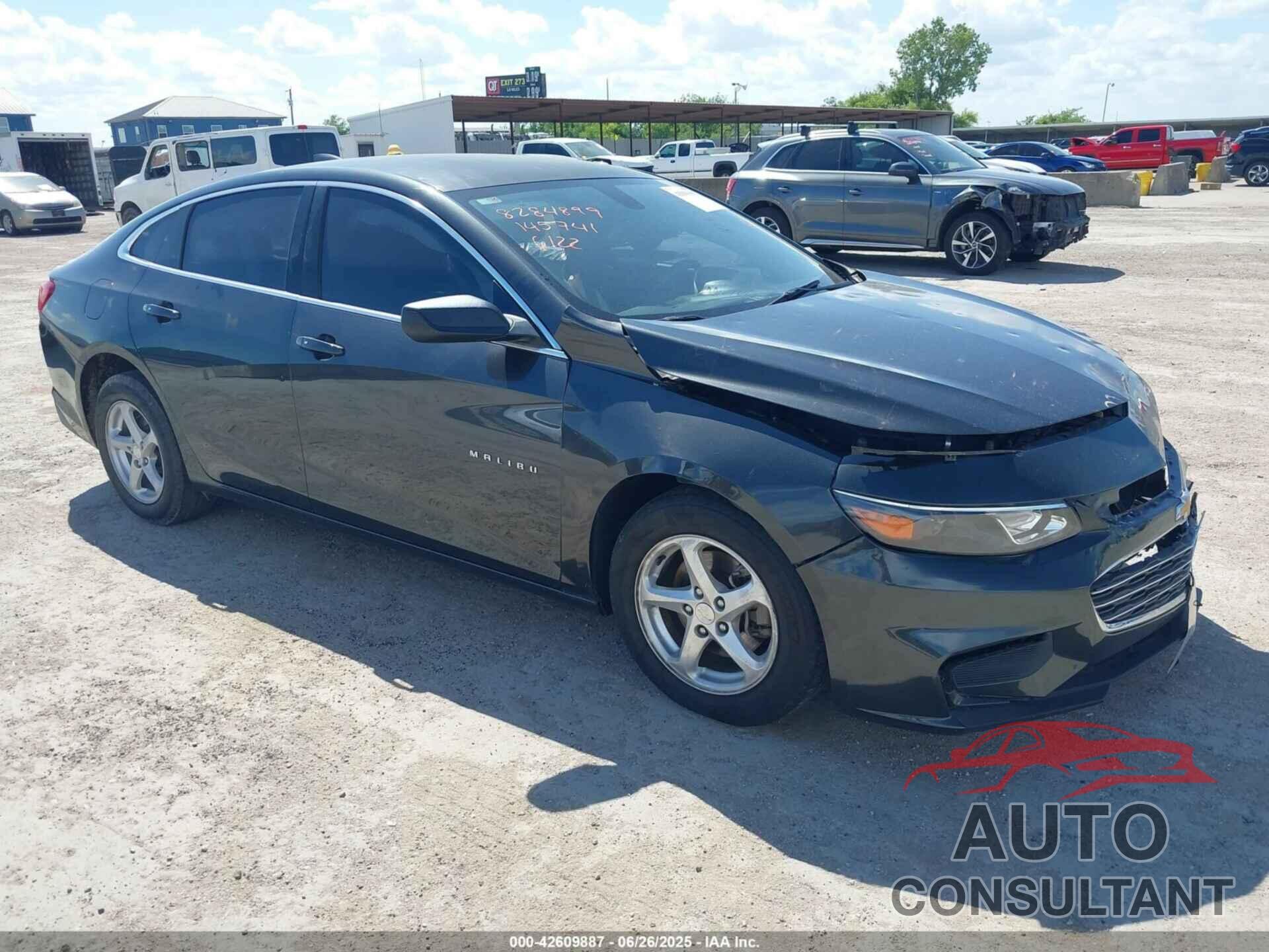 CHEVROLET MALIBU 2018 - 1G1ZB5ST1JF145741
