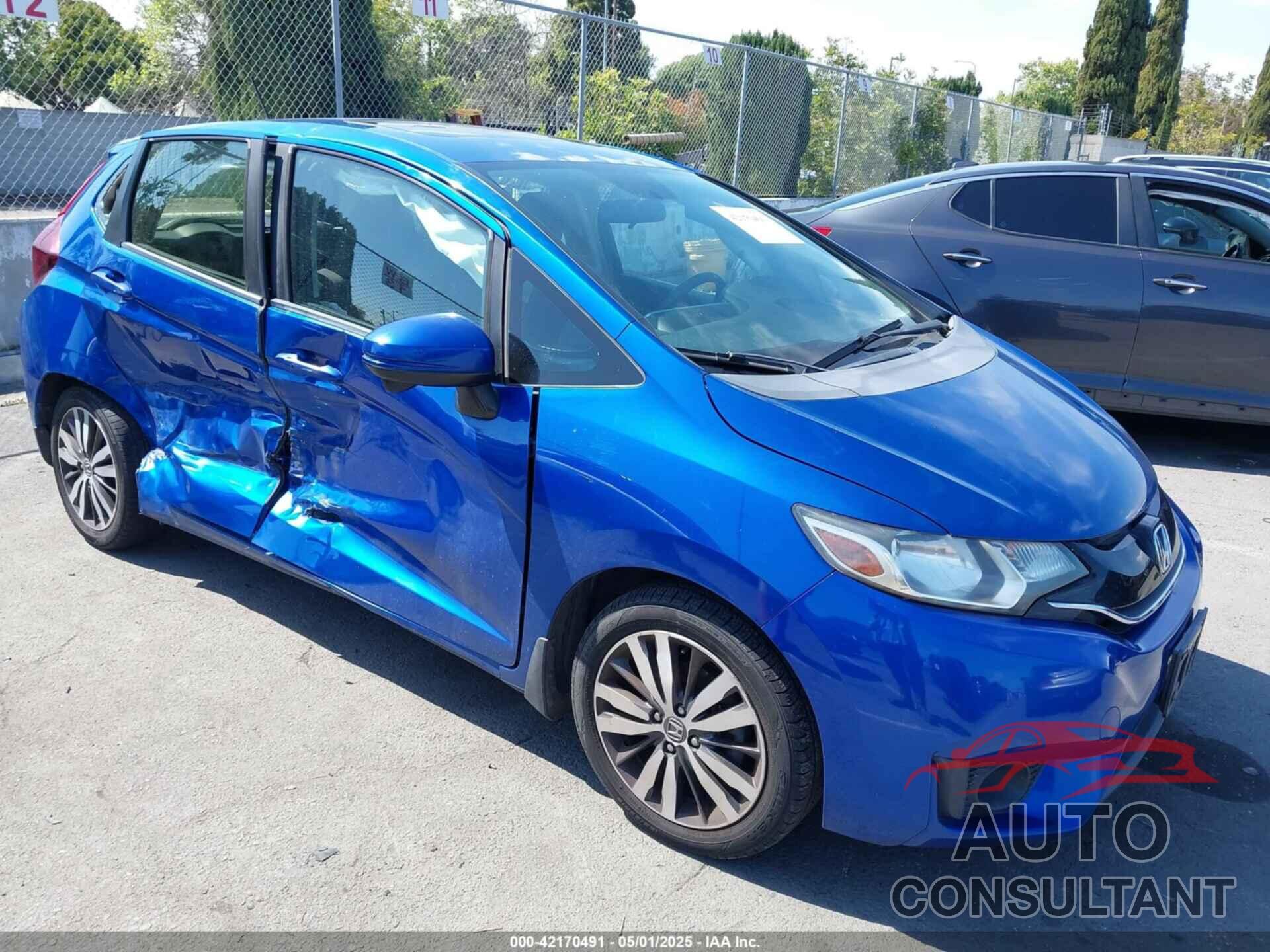HONDA FIT 2016 - JHMGK5H79GS009977