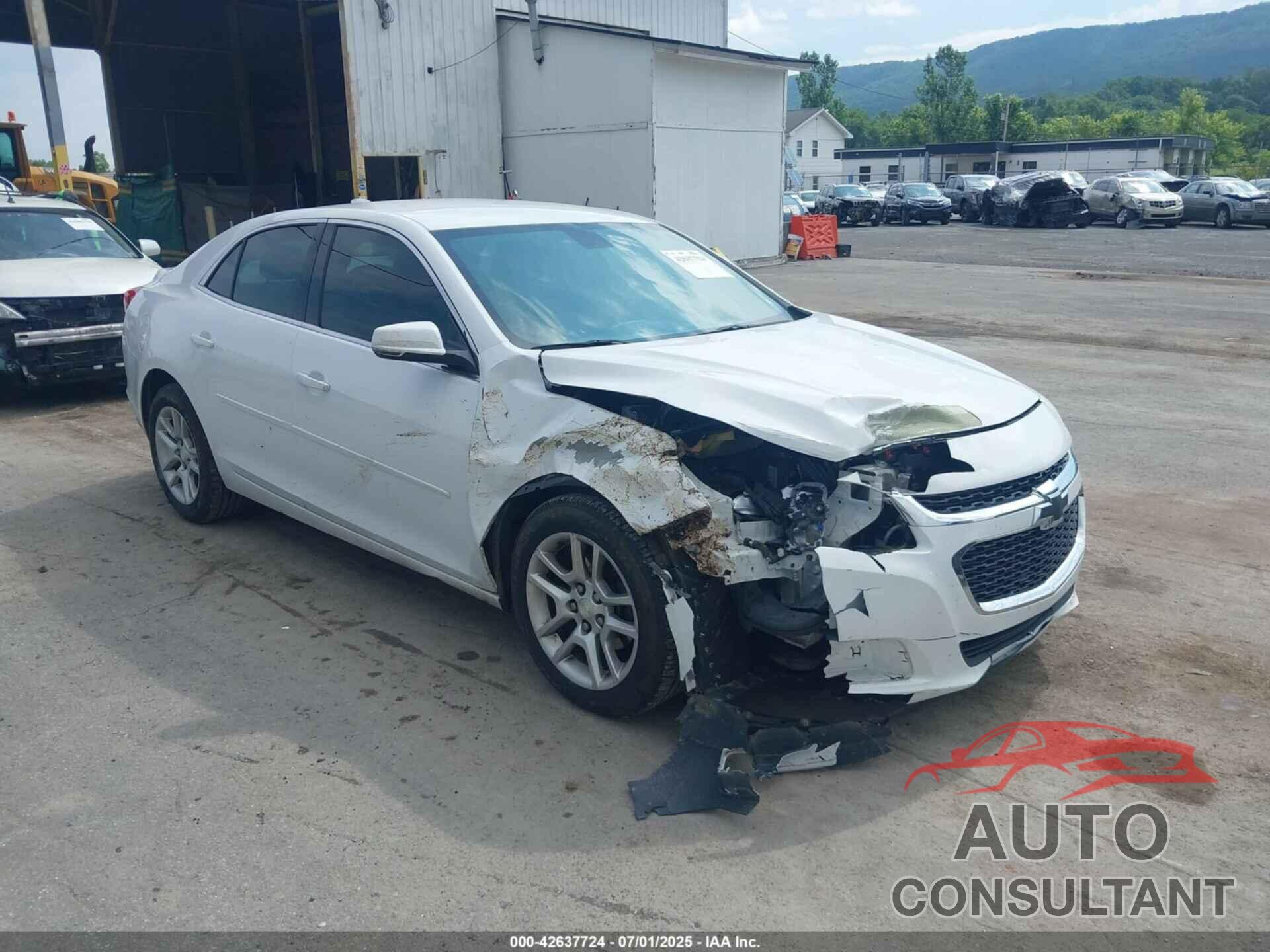 CHEVROLET MALIBU 2015 - 1G11C5SL2FF102253