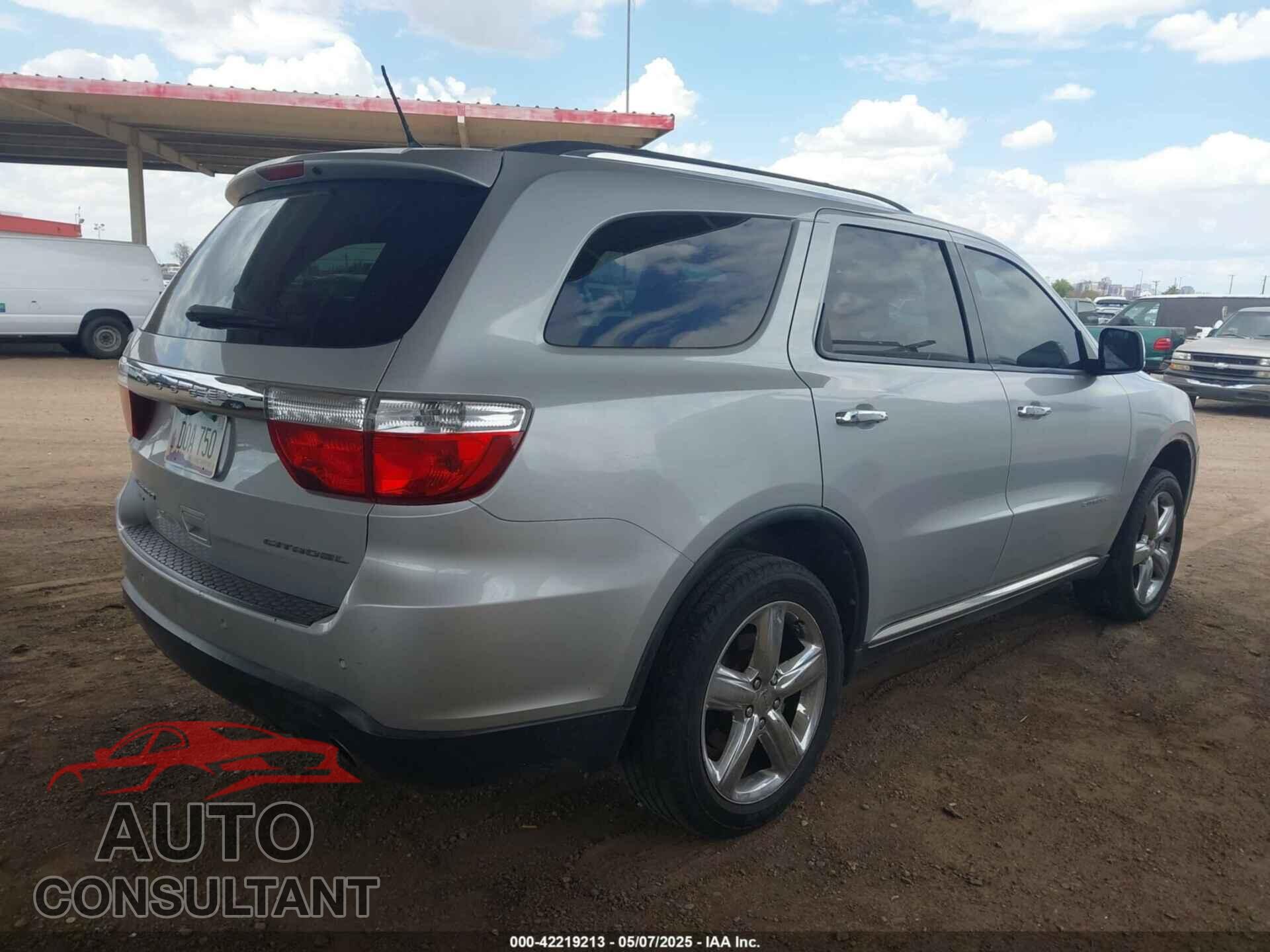 DODGE DURANGO 2012 - 1C4RDJEG6CC100730