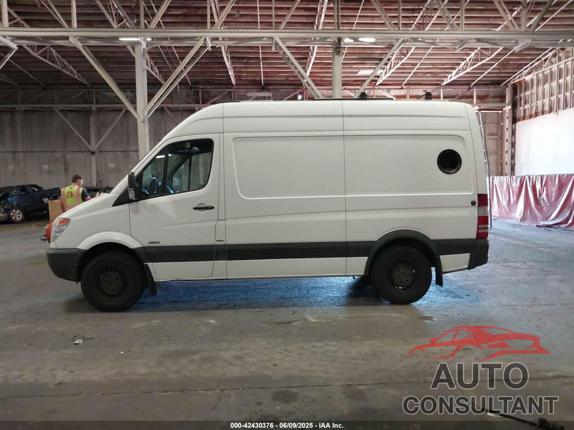 MERCEDES-BENZ SPRINTER 2500 2011 - WD3PE7CC0B5607675
