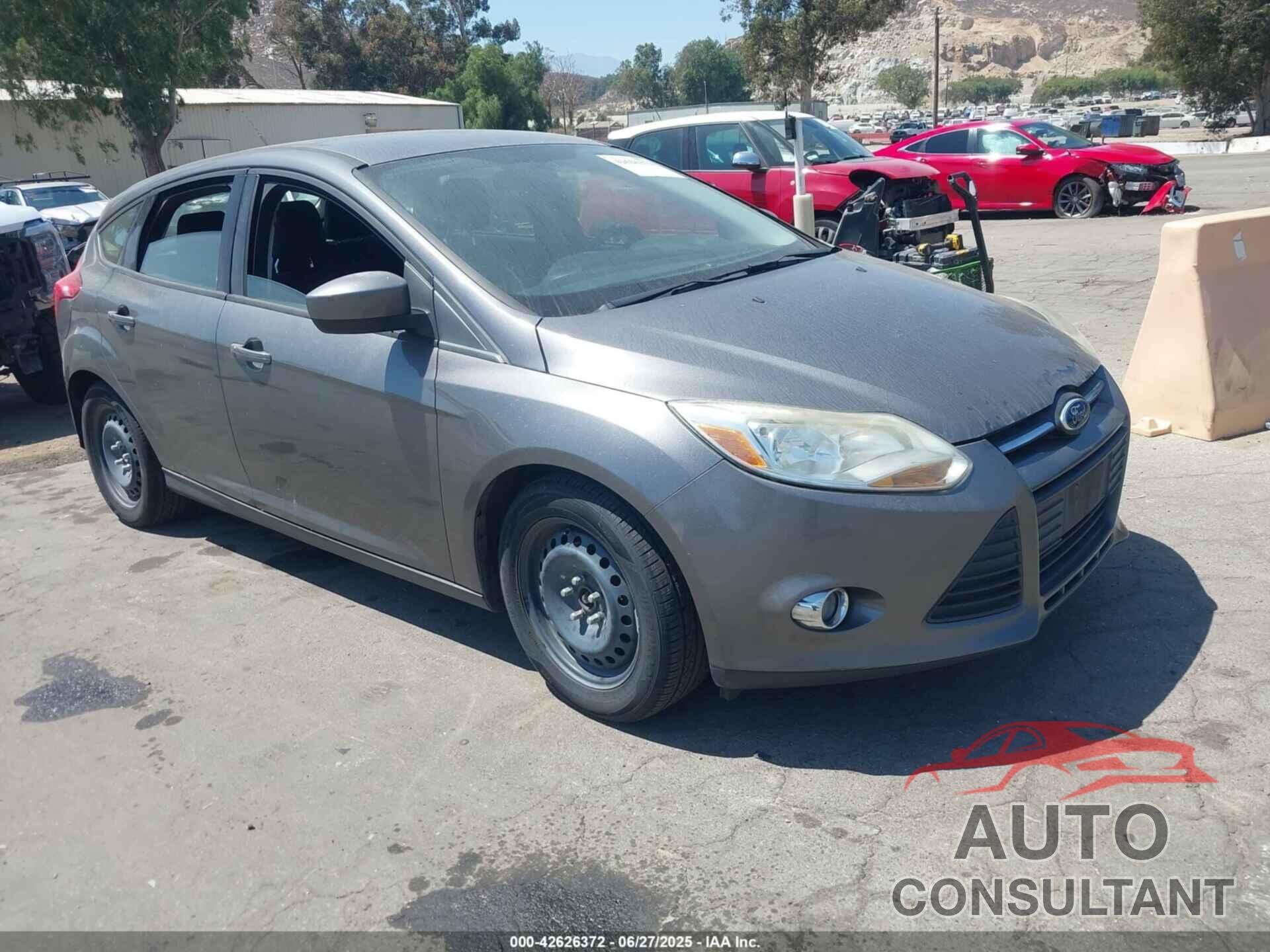 FORD FOCUS 2012 - 1FAHP3K29CL108432