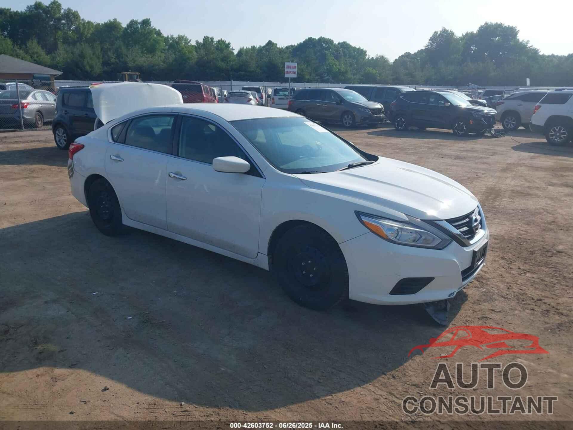 NISSAN ALTIMA 2017 - 1N4AL3AP1HN366255