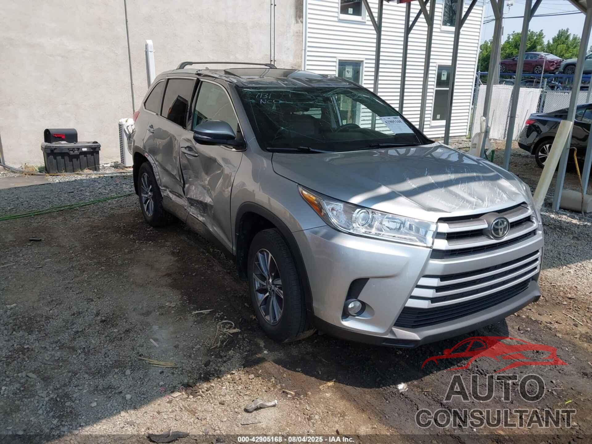 TOYOTA HIGHLANDER 2019 - 5TDJZRFH7KS614958