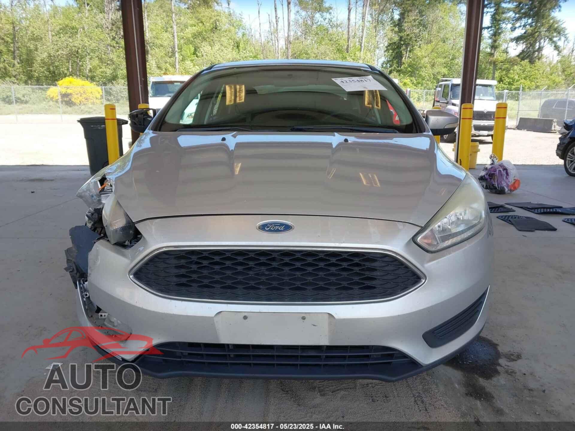 FORD FOCUS 2016 - 1FADP3F27GL338923