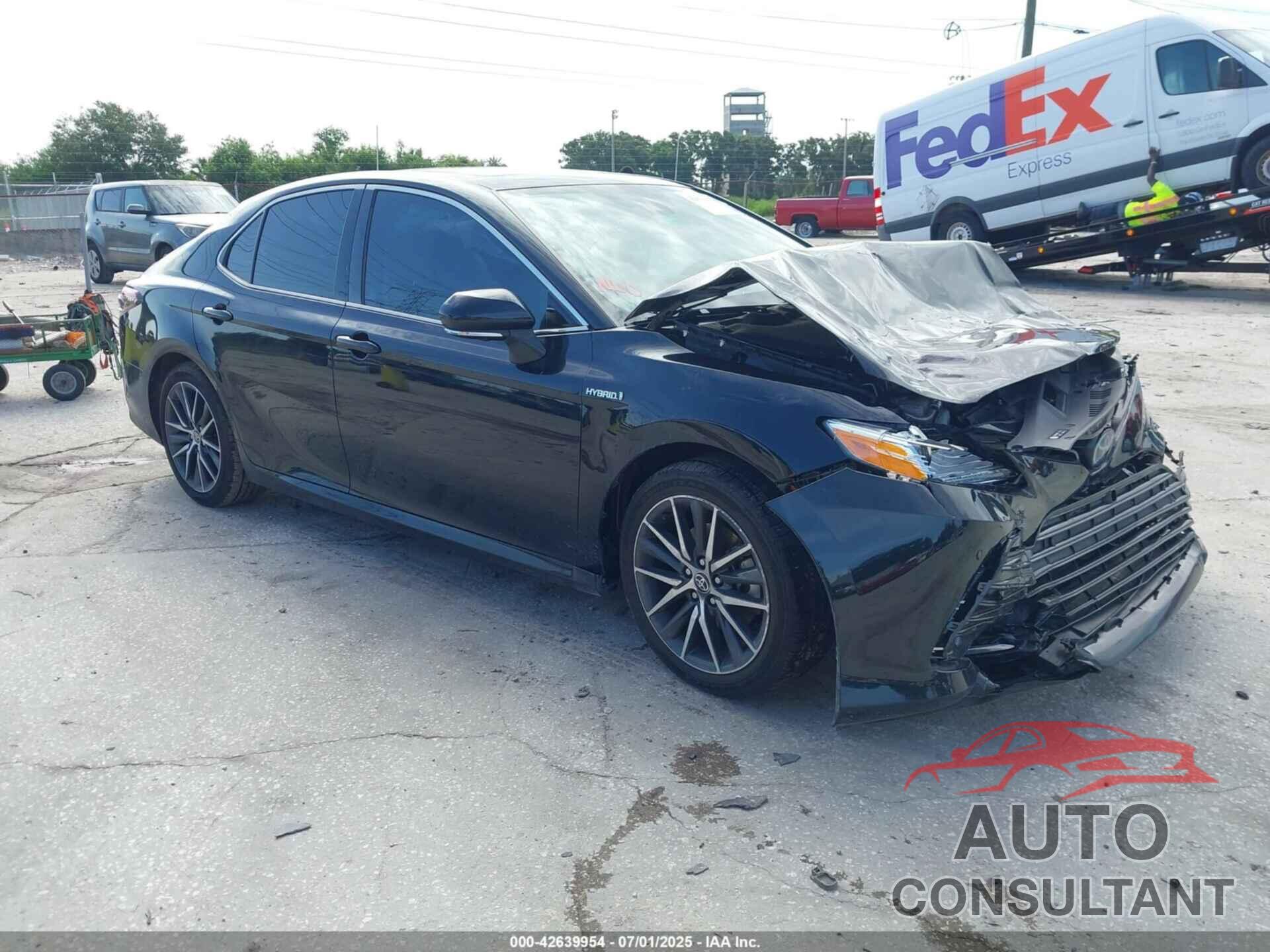 TOYOTA CAMRY 2021 - 4T1F31AK2MU029260