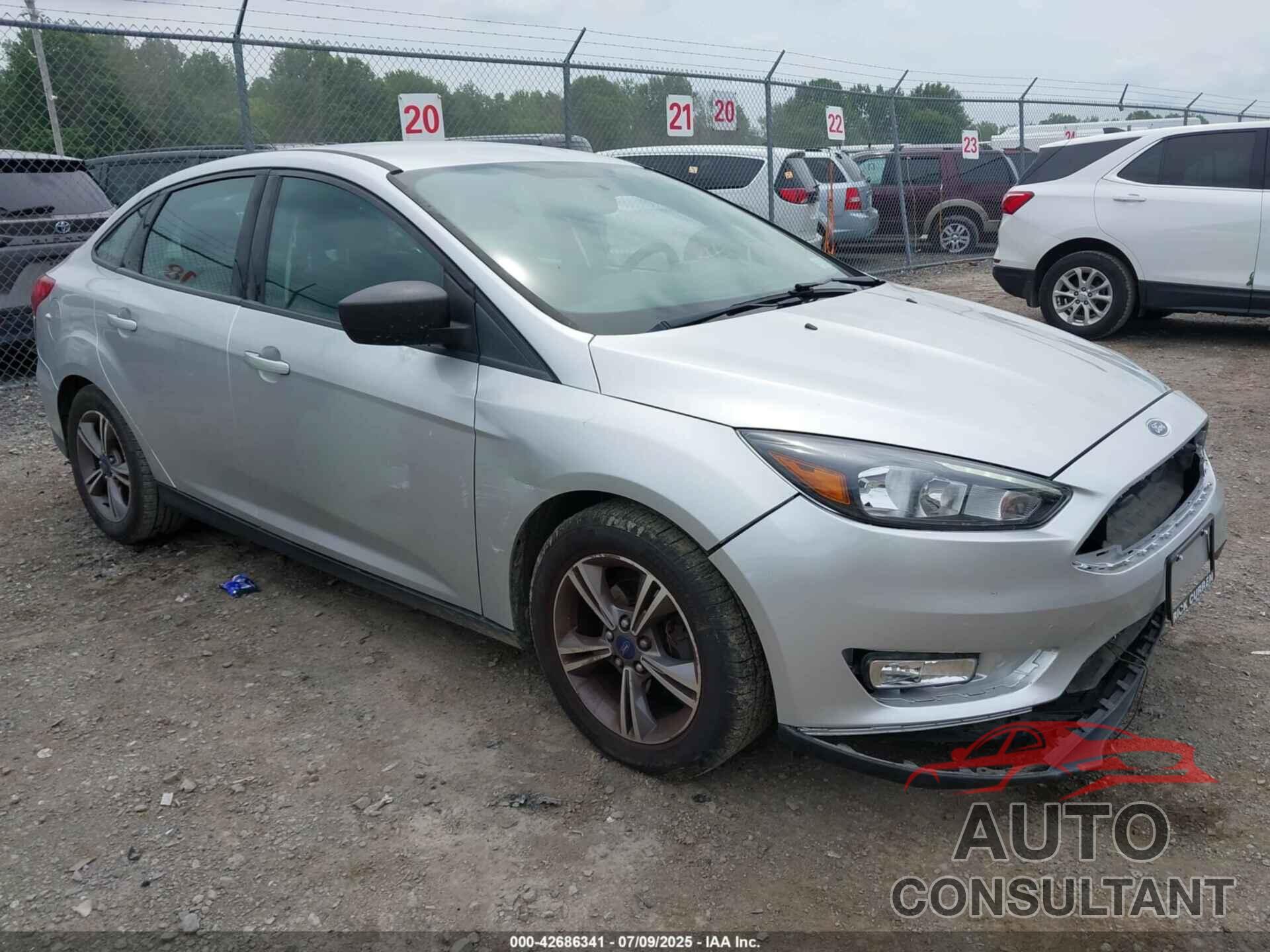 FORD FOCUS 2018 - 1FADP3FE1JL235501