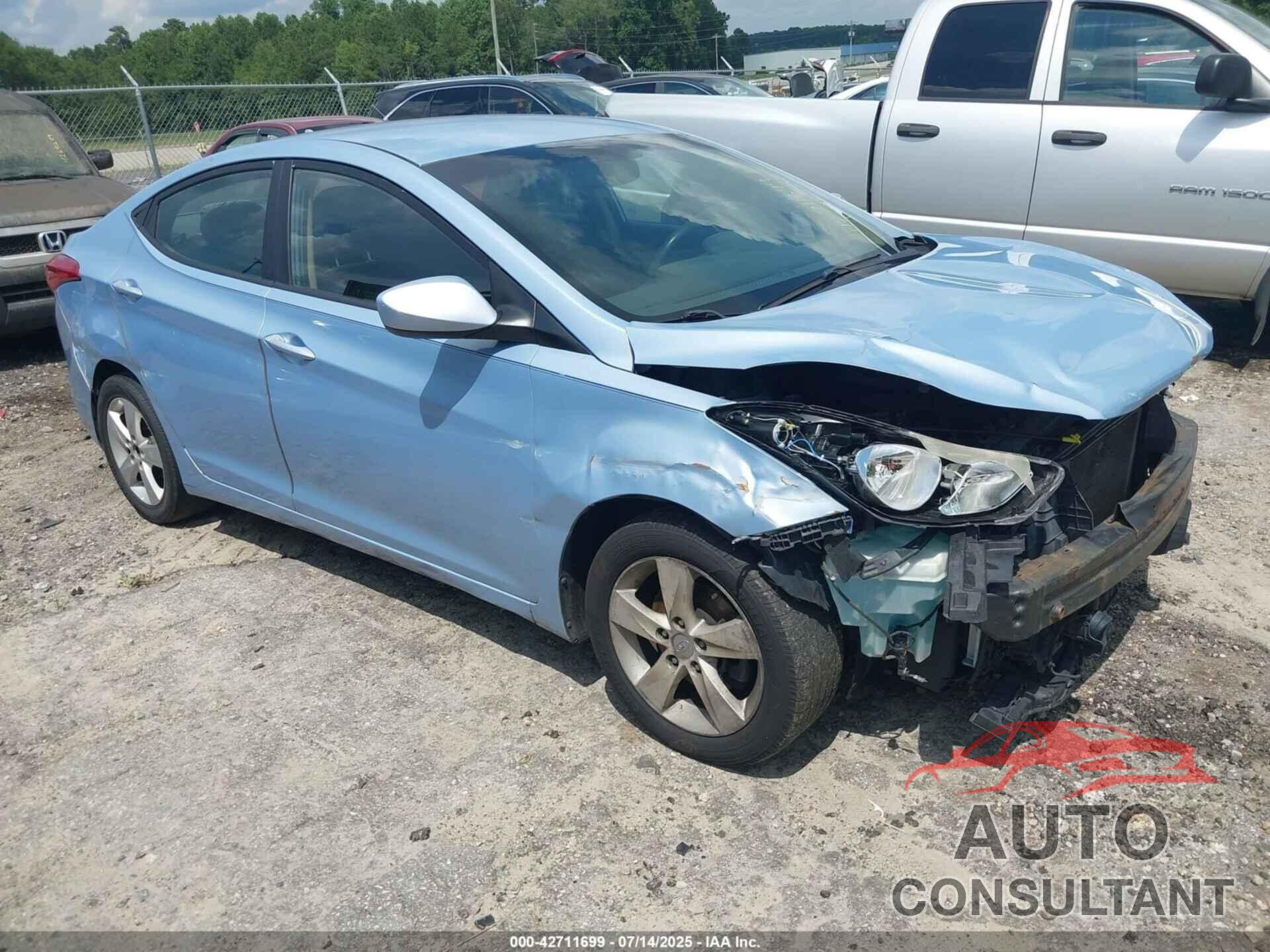 HYUNDAI ELANTRA 2013 - KMHDH4AE0DU759673