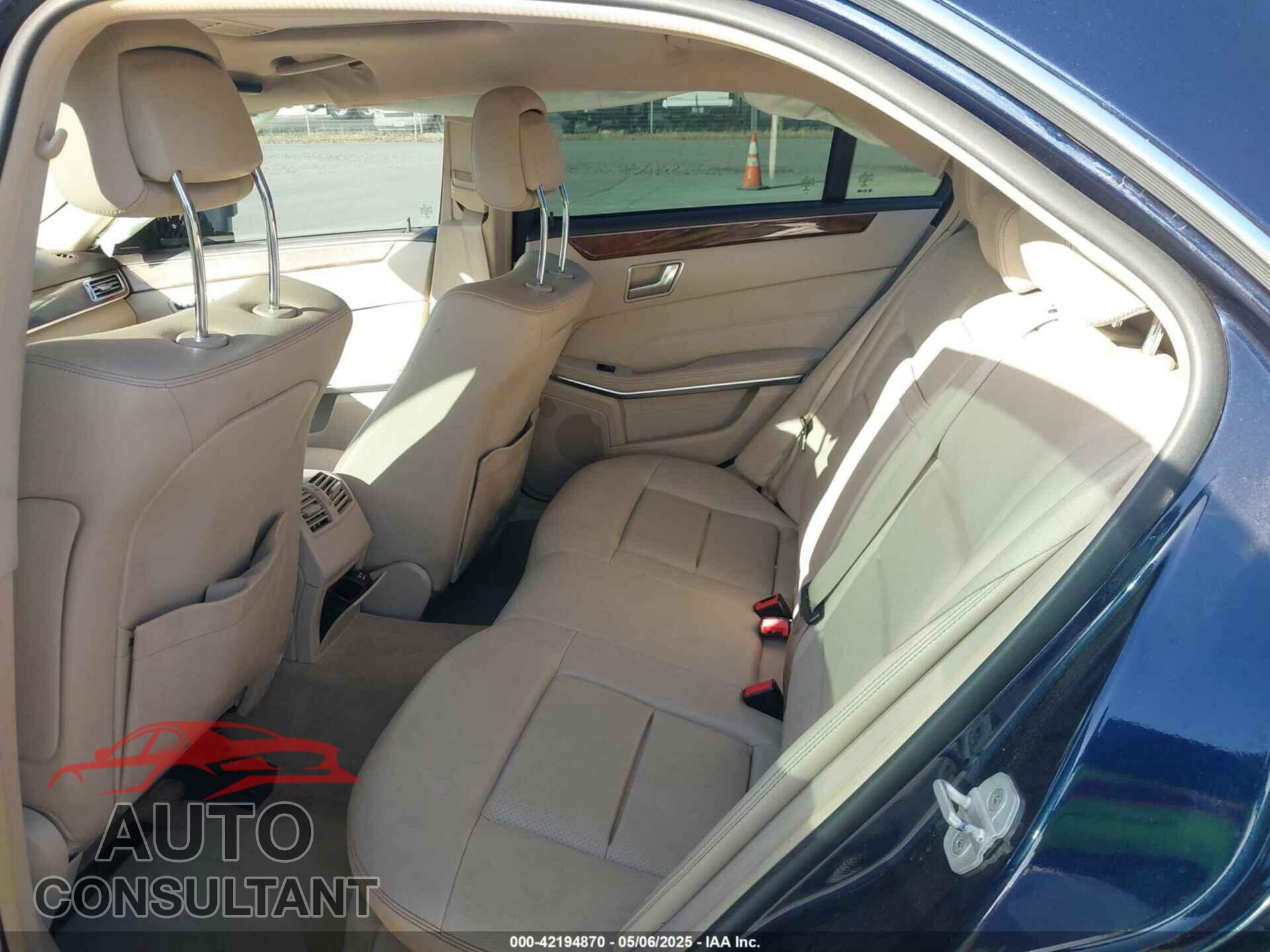 MERCEDES-BENZ E 2016 - WDDHF5KB7GB261076