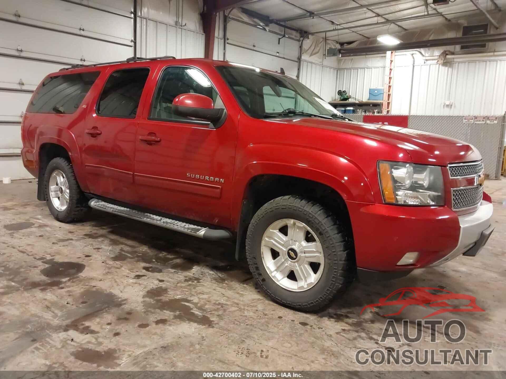 CHEVROLET SUBURBAN 1500 2012 - 1GNSKJE78CR239947