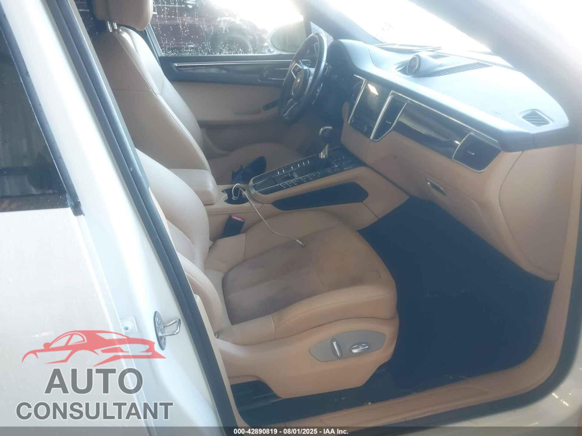 PORSCHE MACAN 2017 - WP1AA2A59HLB81938