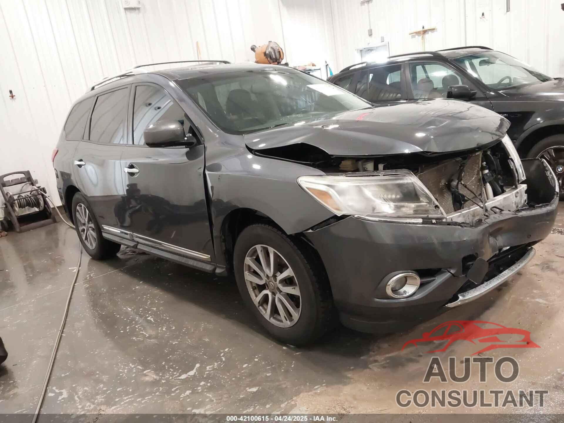 NISSAN PATHFINDER 2013 - 5N1AR2MM9DC608585