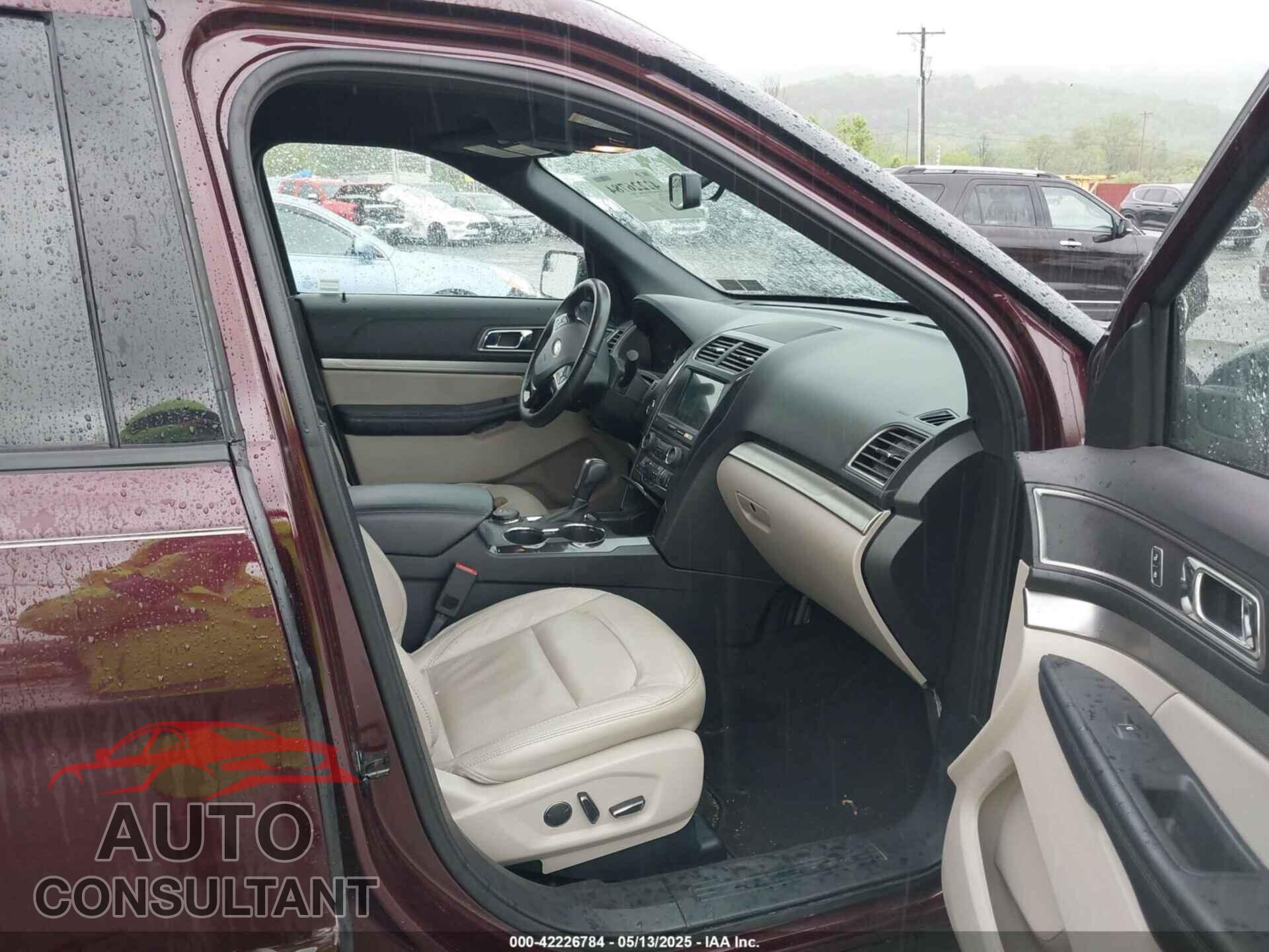 FORD EXPLORER 2018 - 1FM5K8DHXJGB02893