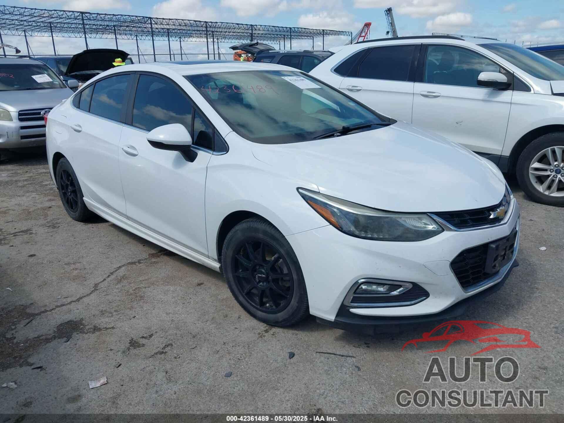 CHEVROLET CRUZE 2017 - 1G1BE5SM5H7154299