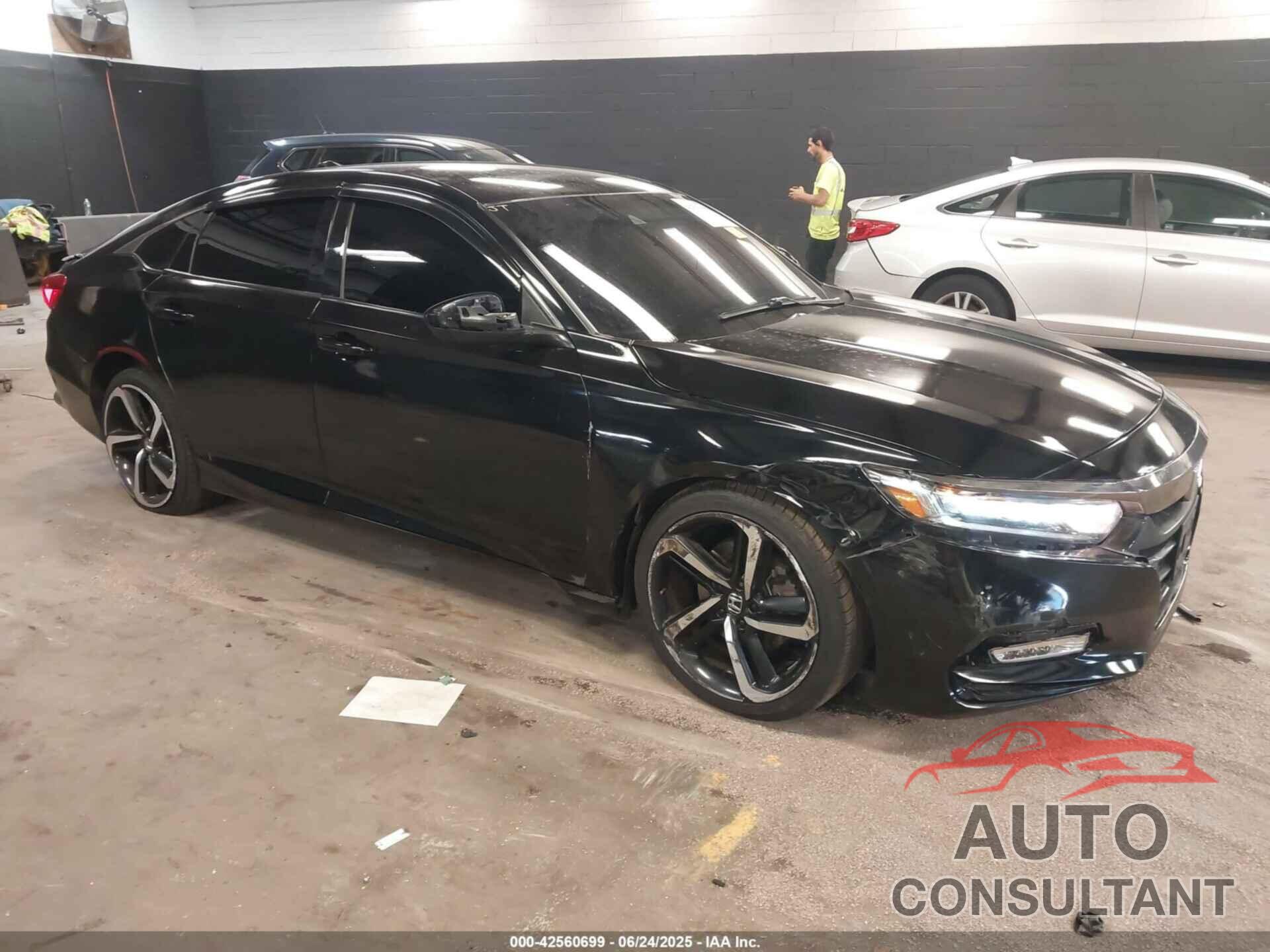 HONDA ACCORD 2019 - 1HGCV1F36KA100205
