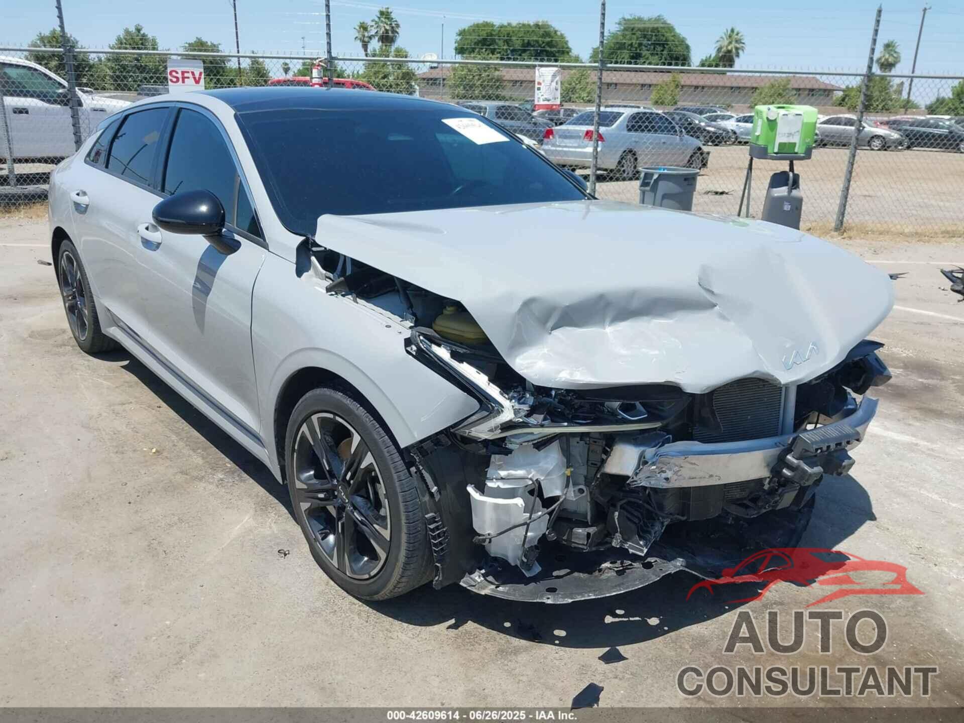 KIA K5 2022 - 5XXG64J29NG161800