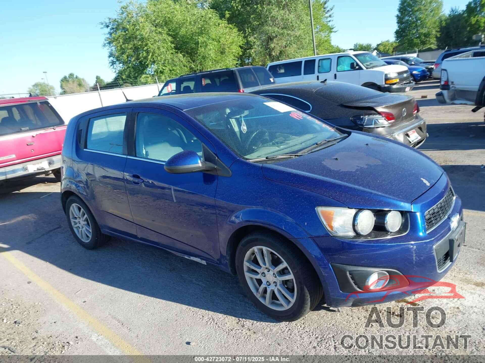 CHEVROLET SONIC 2013 - 1G1JC6SHXD4248345
