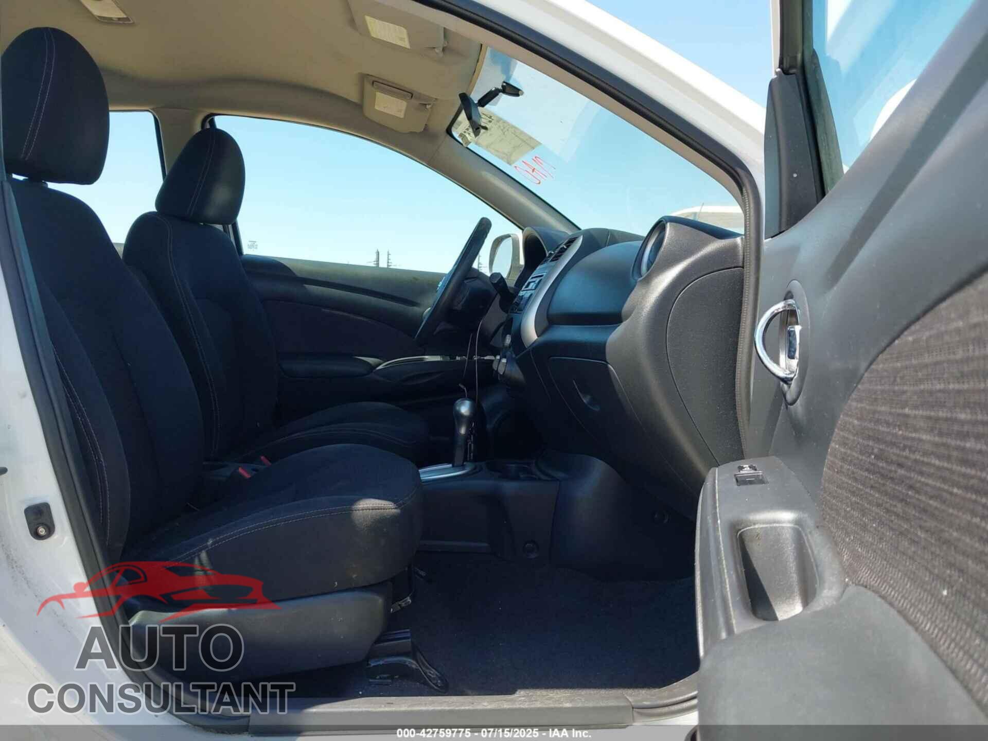 NISSAN VERSA 2014 - 3N1CN7AP9EL821663