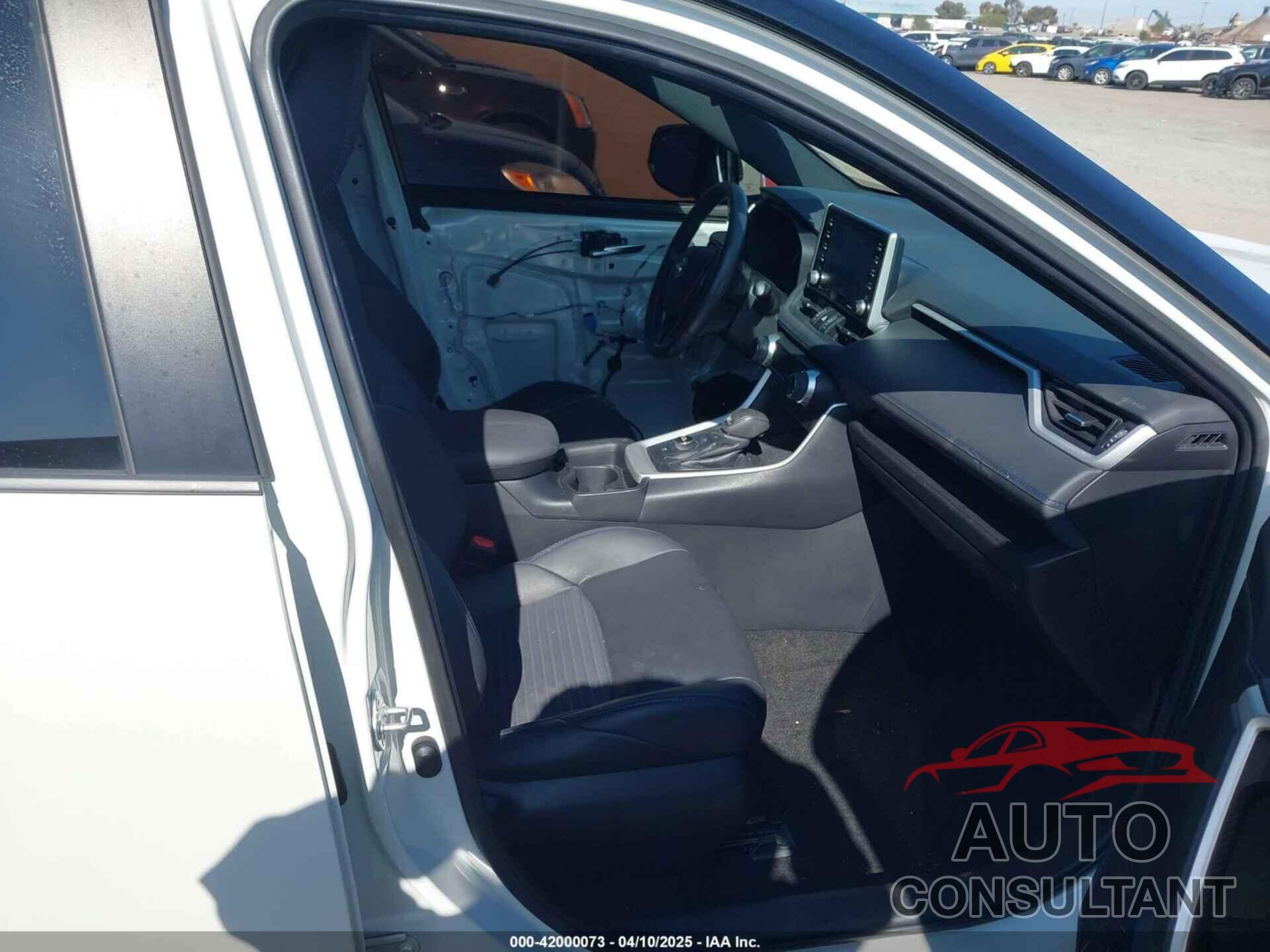 TOYOTA RAV4 HYBRID 2021 - 4T3E6RFV3MU042773