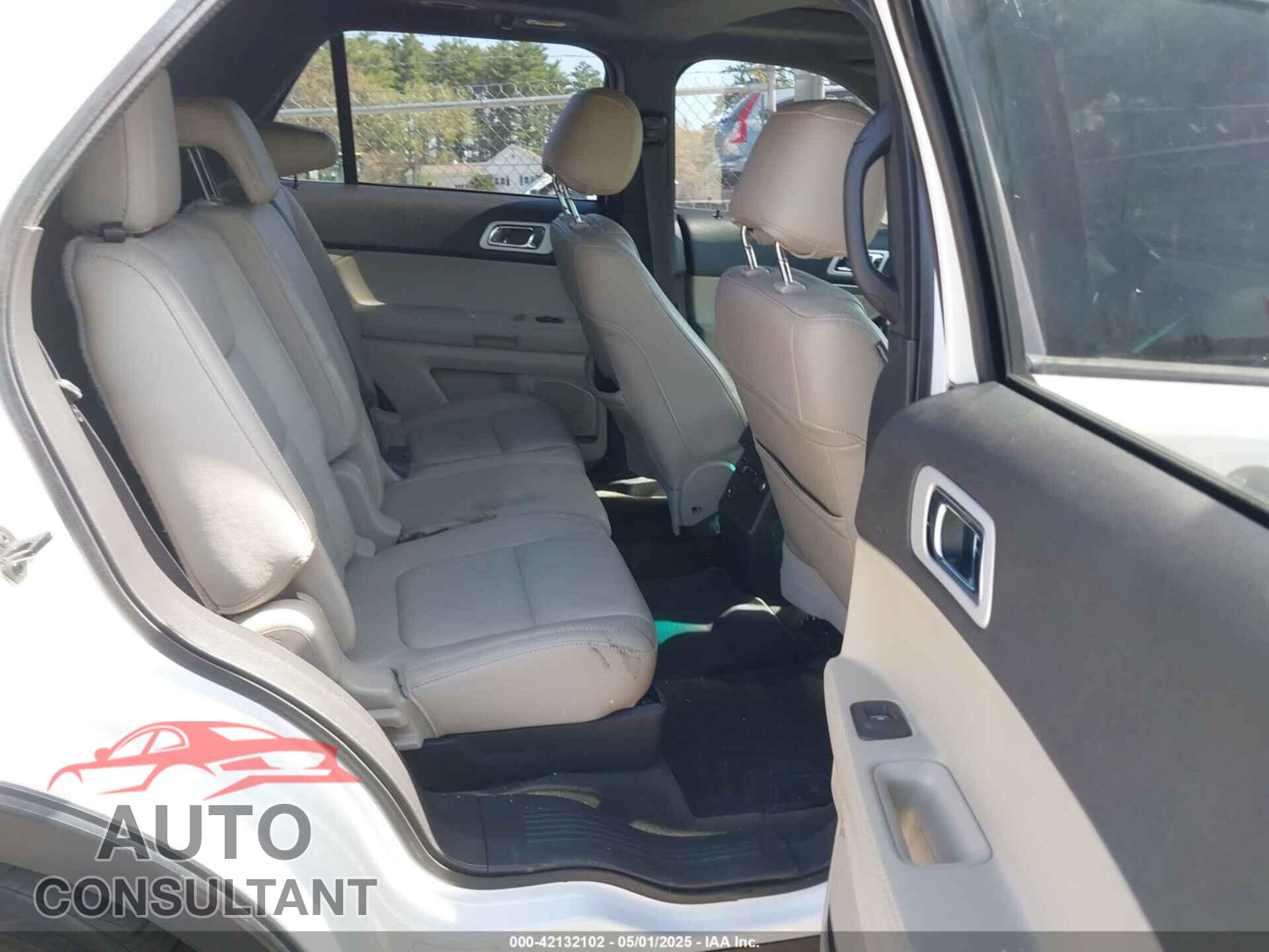FORD EXPLORER 2015 - 1FM5K8D89FGA00654