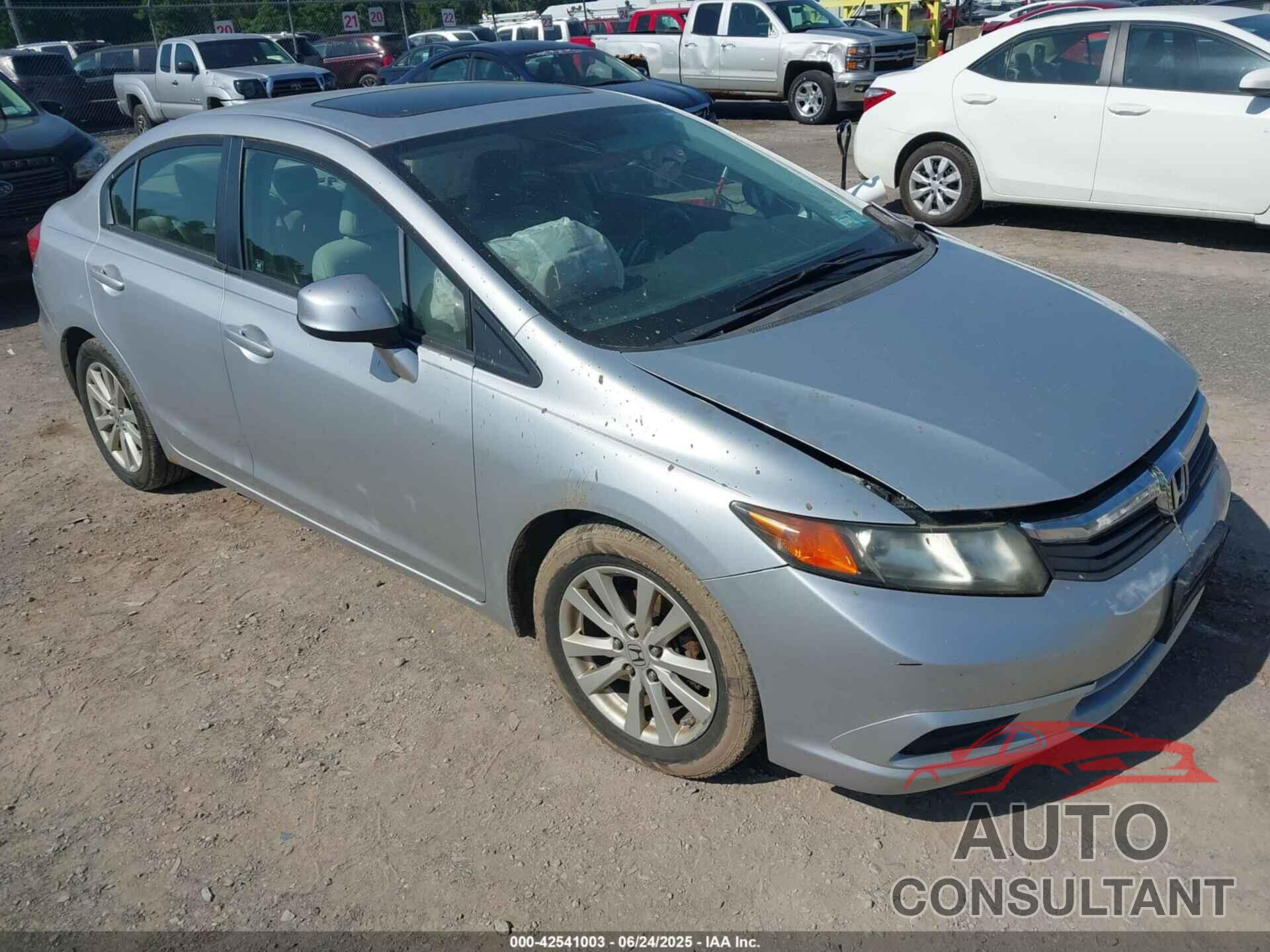 HONDA CIVIC 2012 - 2HGFB2F82CH539864