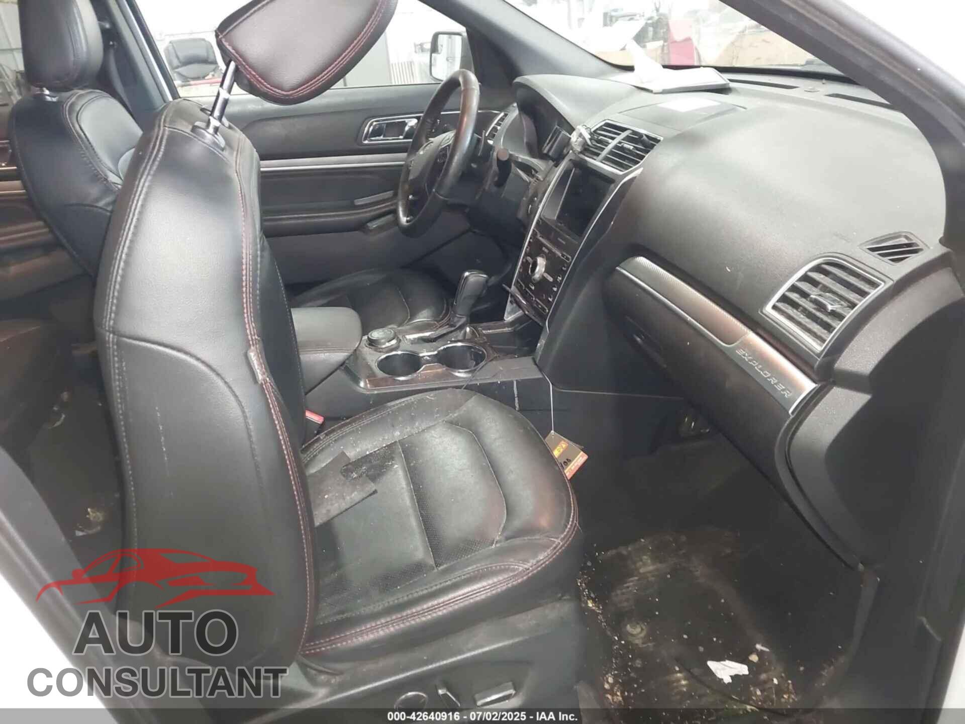 FORD EXPLORER 2018 - 1FM5K8GT8JGB13553