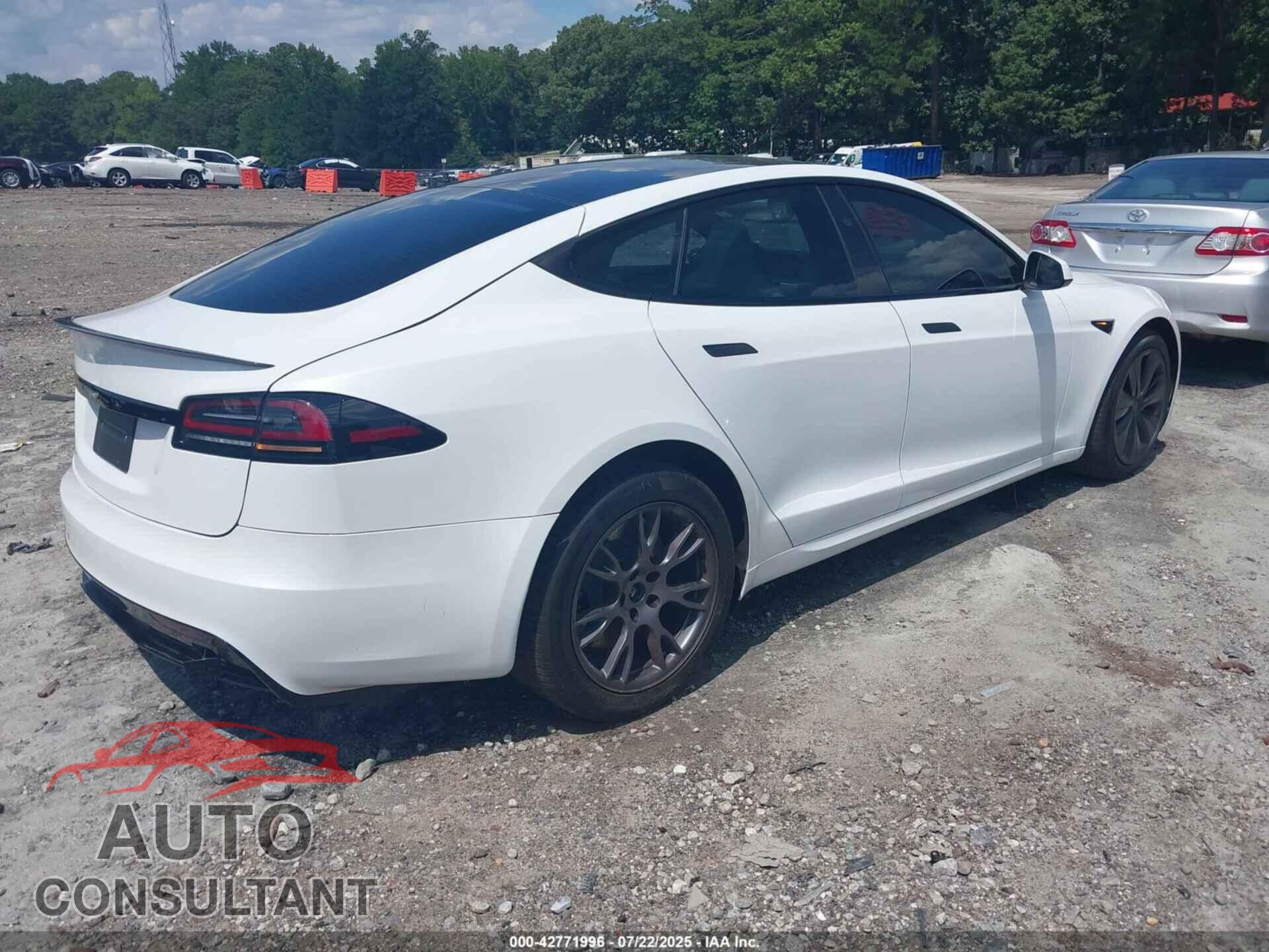 TESLA MODEL S 2023 - 5YJSA1E5XPF522016