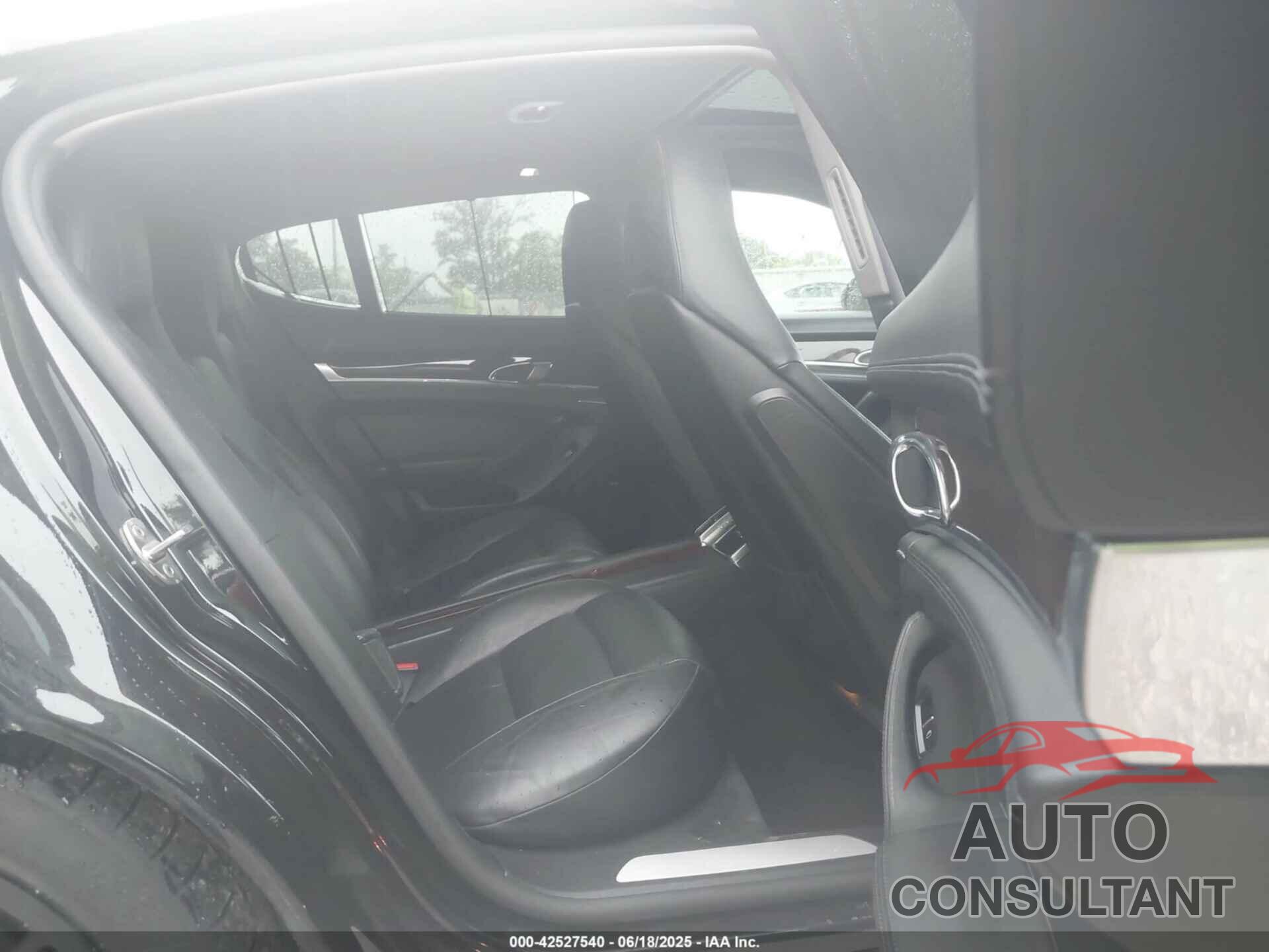 PORSCHE PANAMERA 2010 - WP0AB2A75AL061219