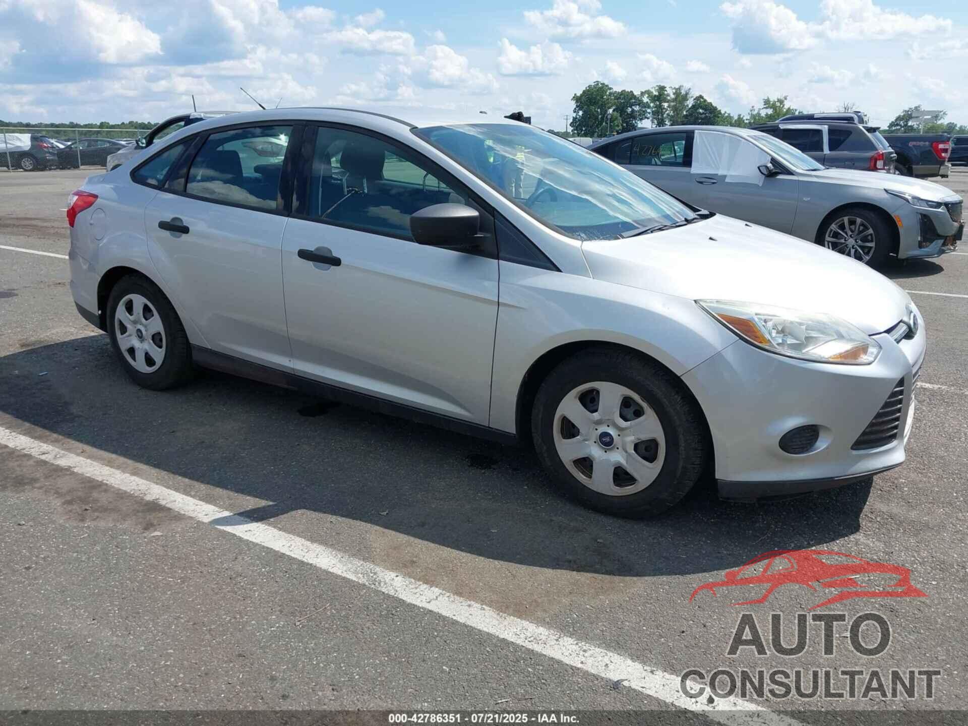 FORD FOCUS 2012 - 1FAHP3E26CL307286